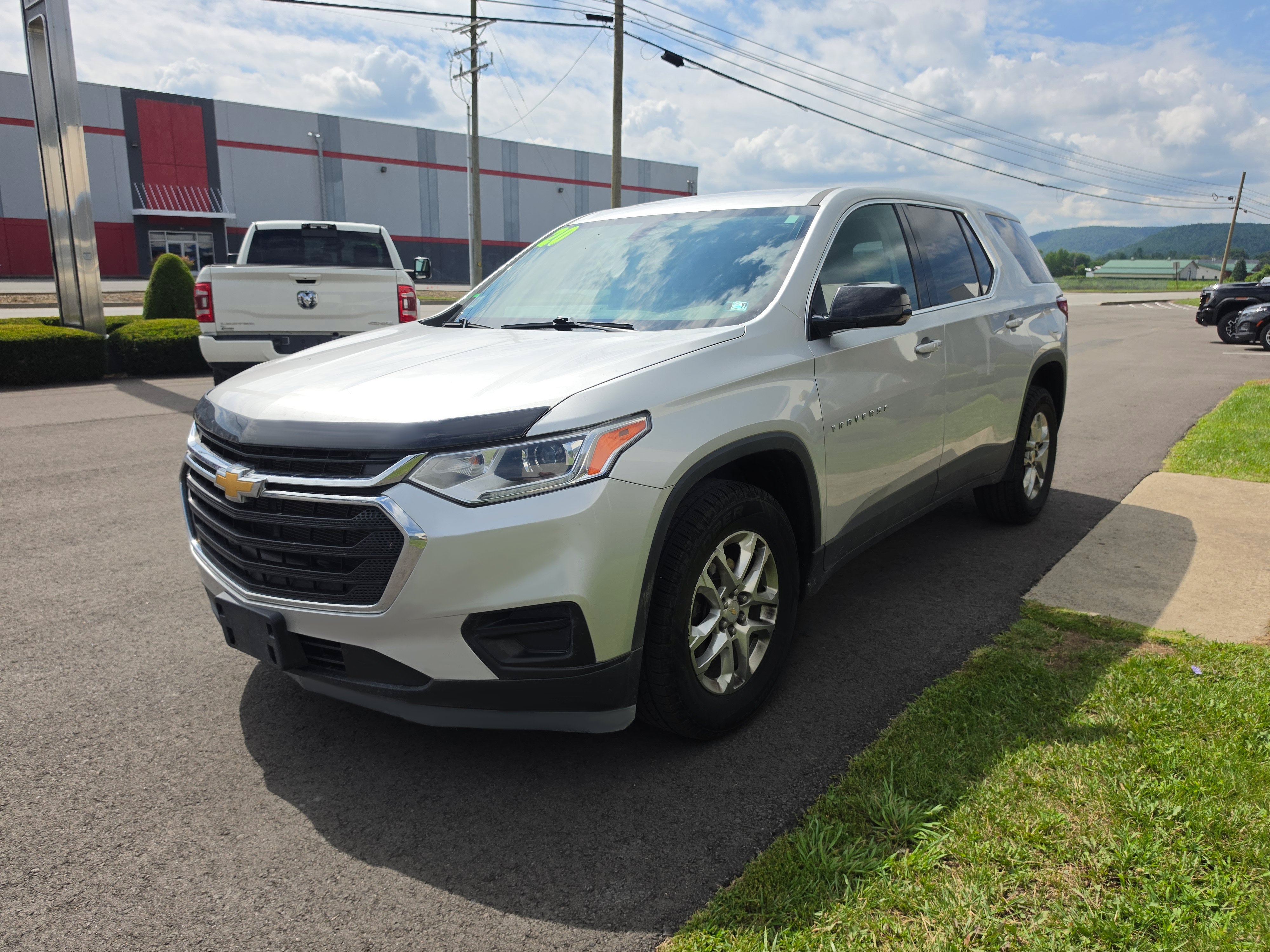2020 Chevrolet Traverse LS