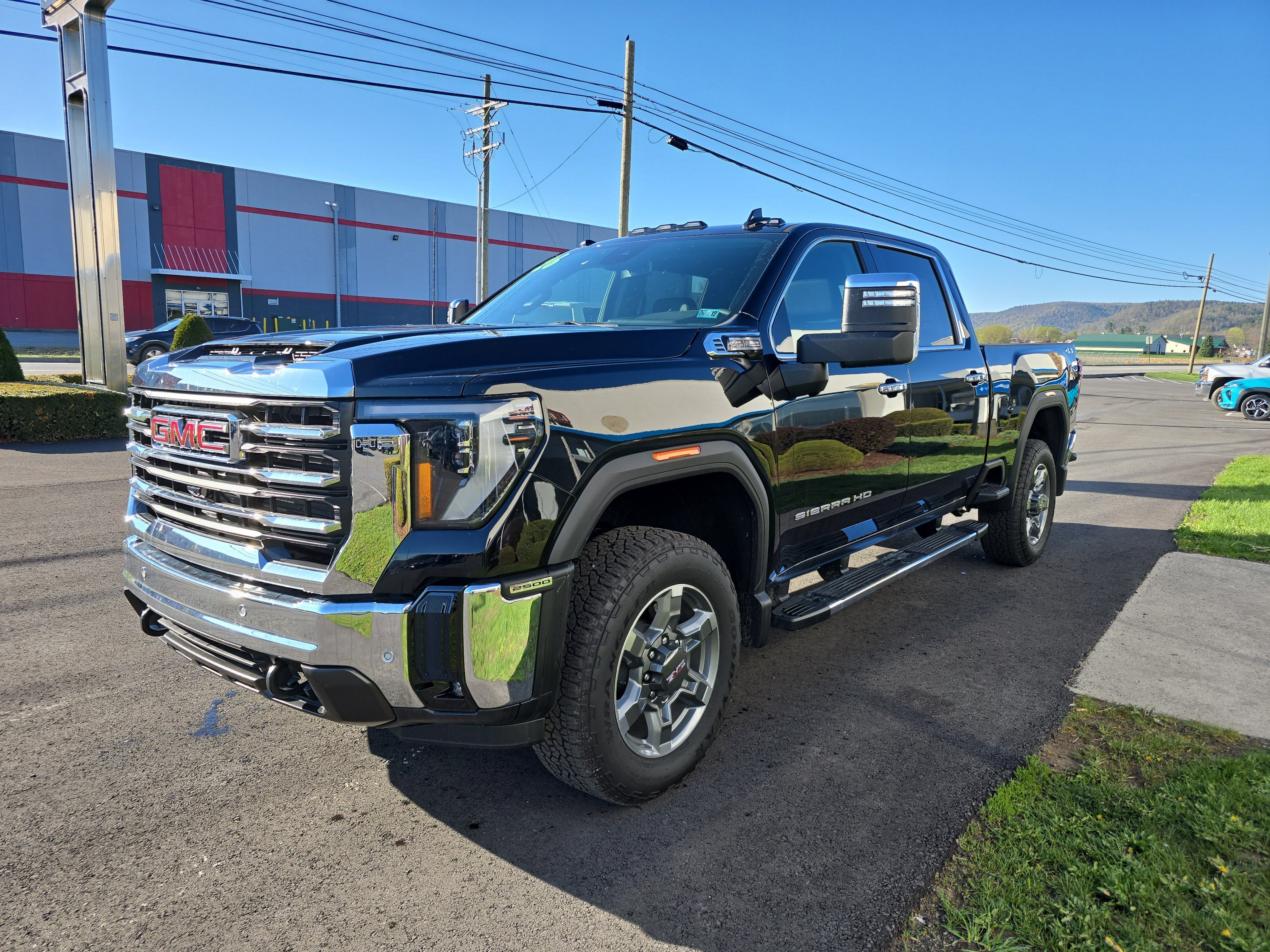 2026 GMC Sierra 2500HD SLT - Photo 8