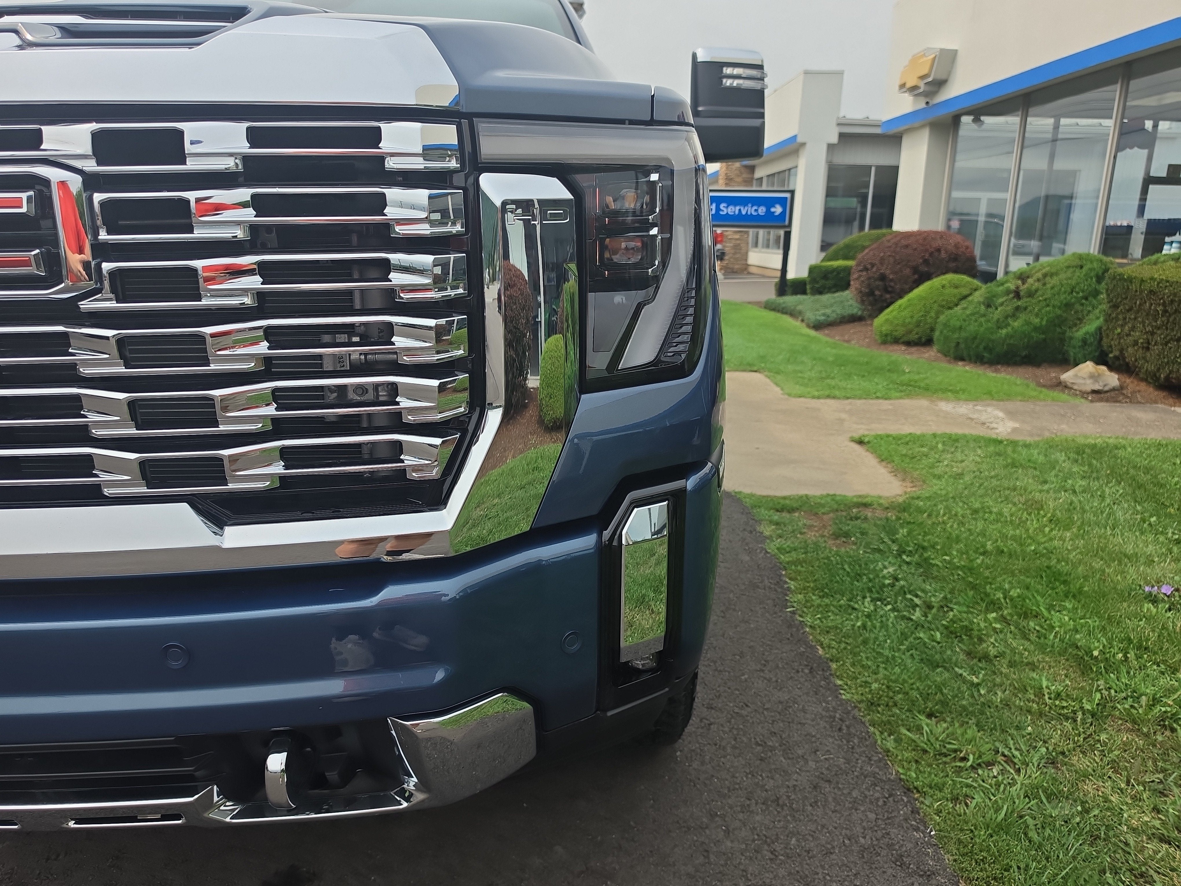 2026 GMC Sierra 2500HD Denali - Photo 10