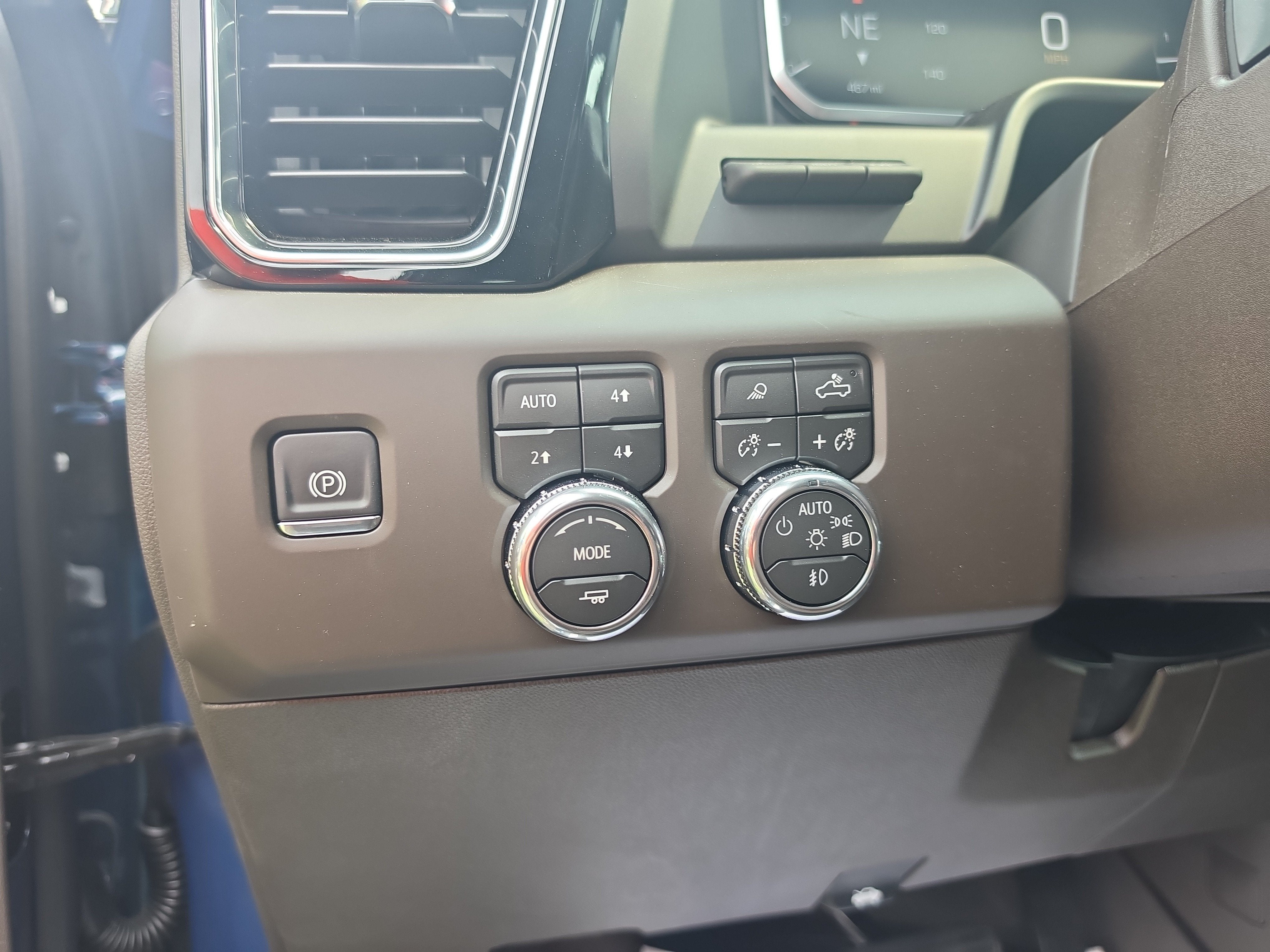 2026 GMC Sierra 2500HD Denali - Photo 21