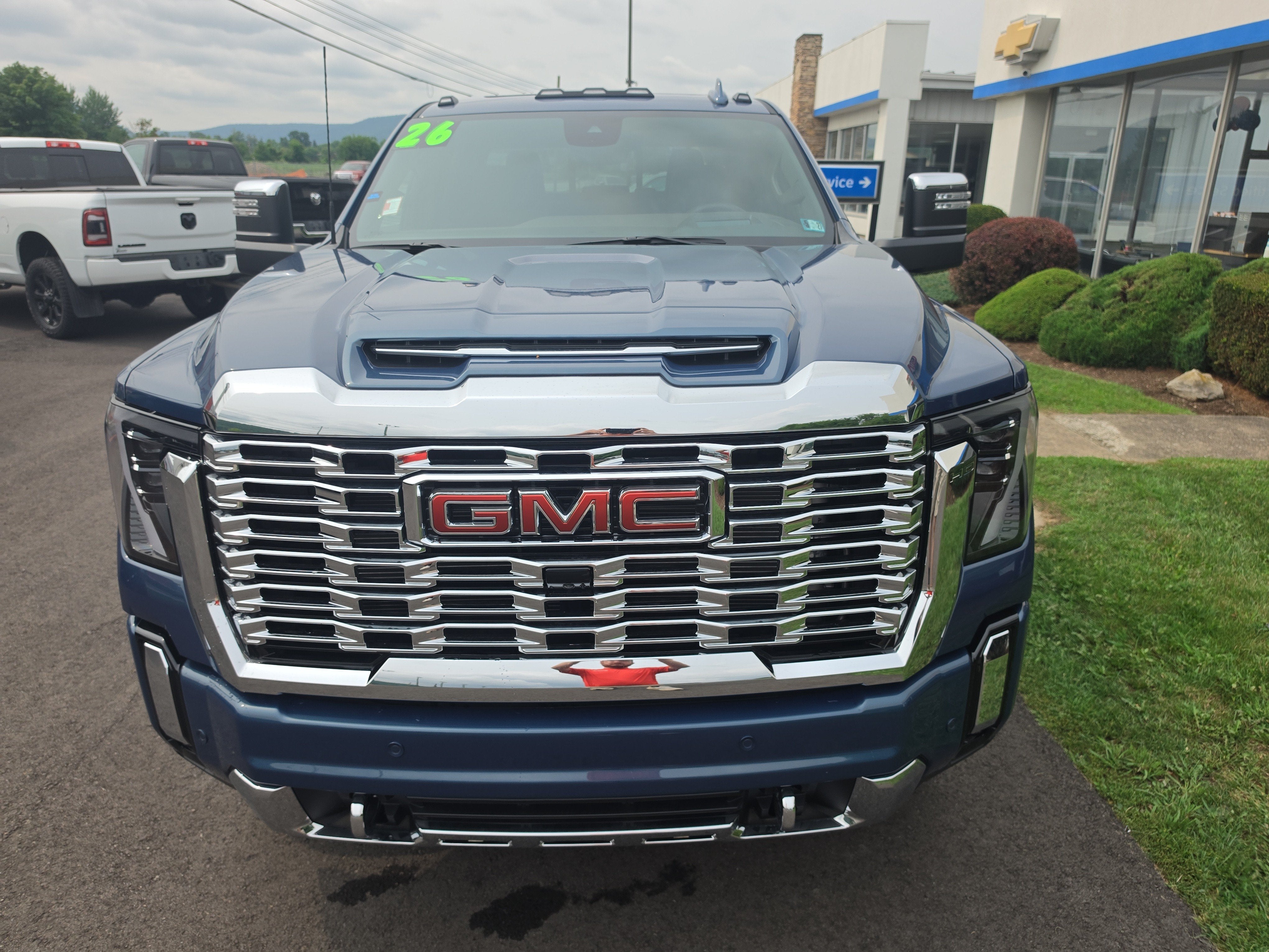 2026 GMC Sierra 2500HD Denali - Photo 9