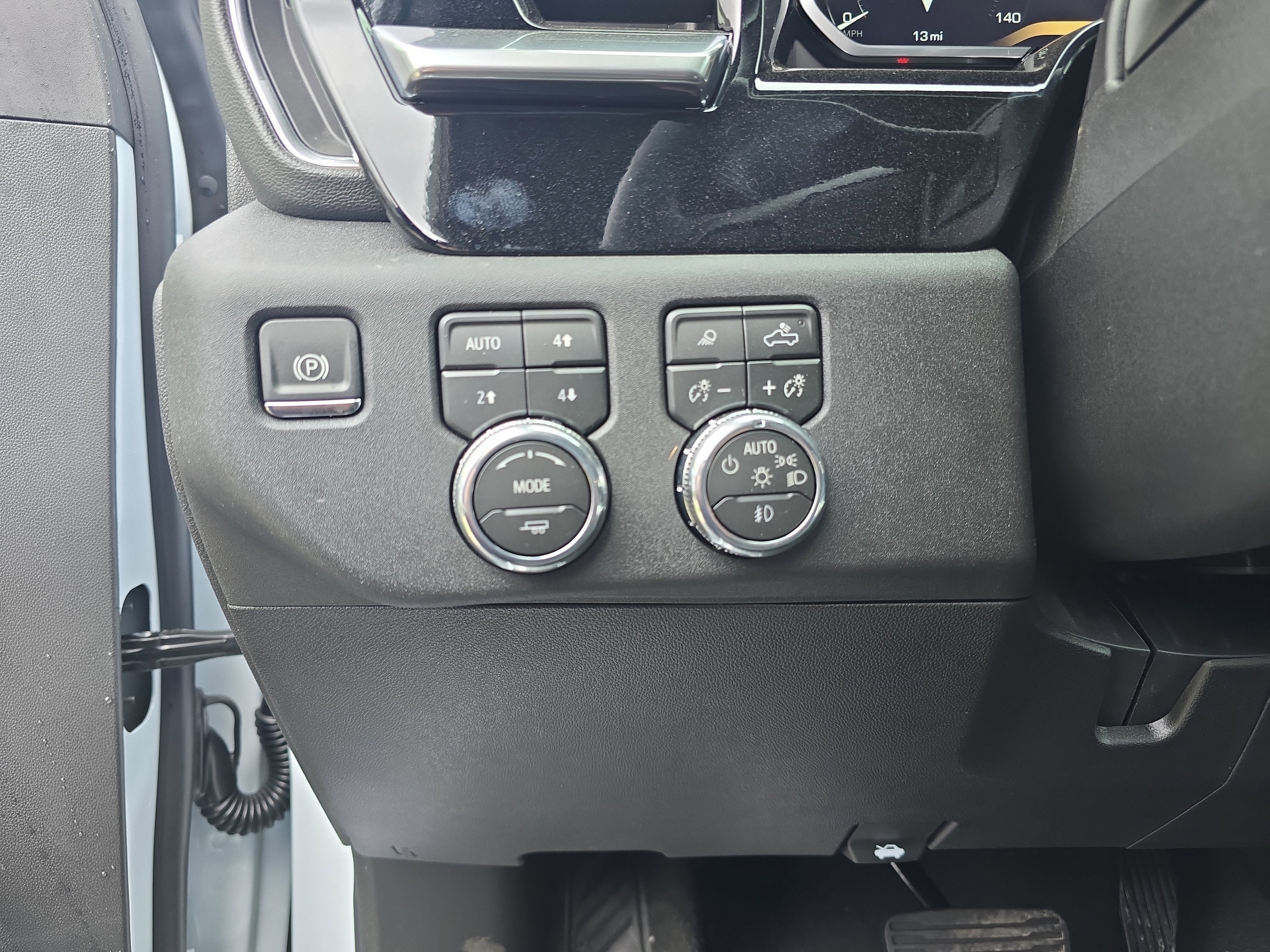 2026 GMC Sierra 3500 HD SLT DRW