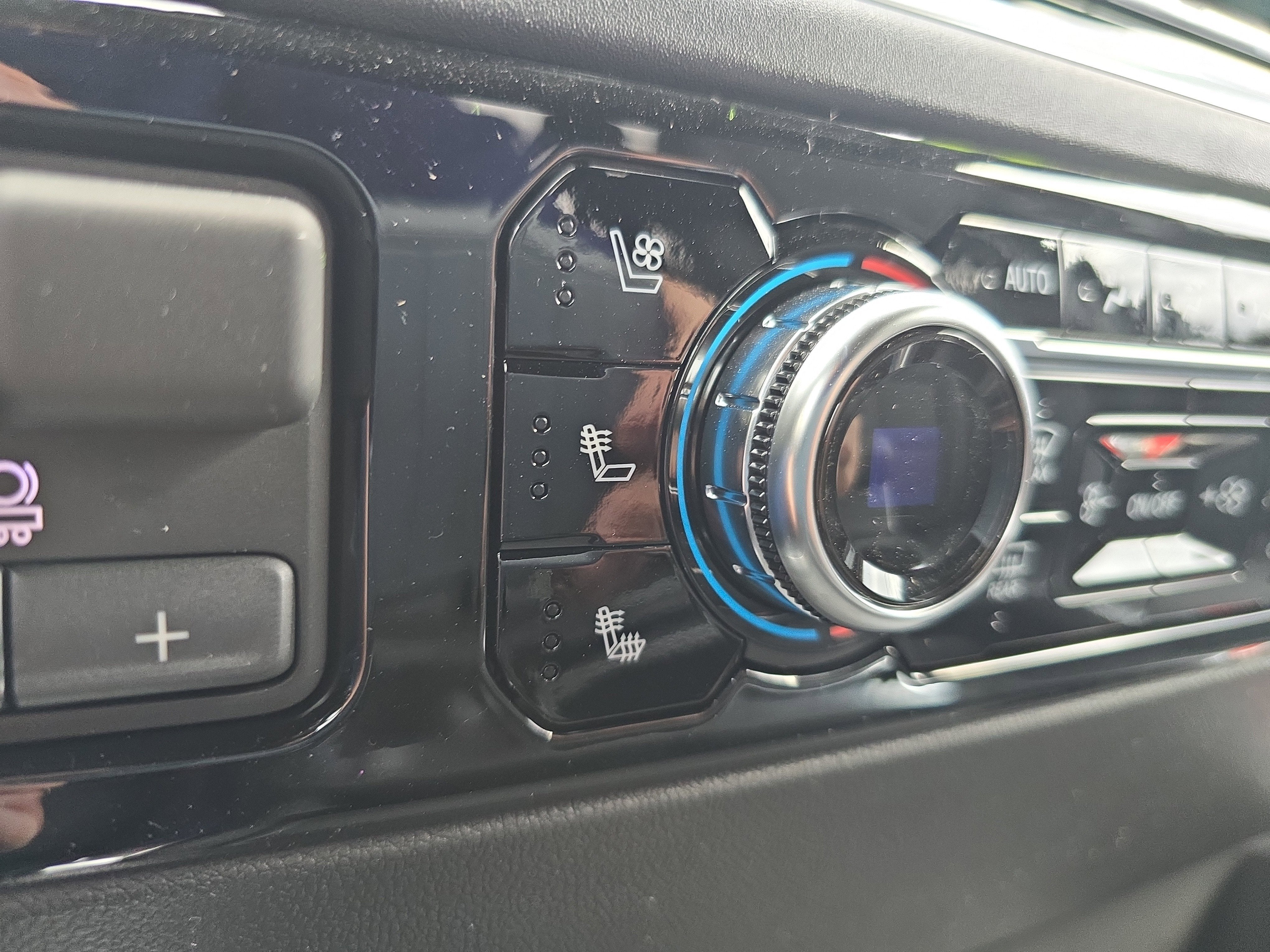 2026 GMC Sierra 3500 HD SLT DRW