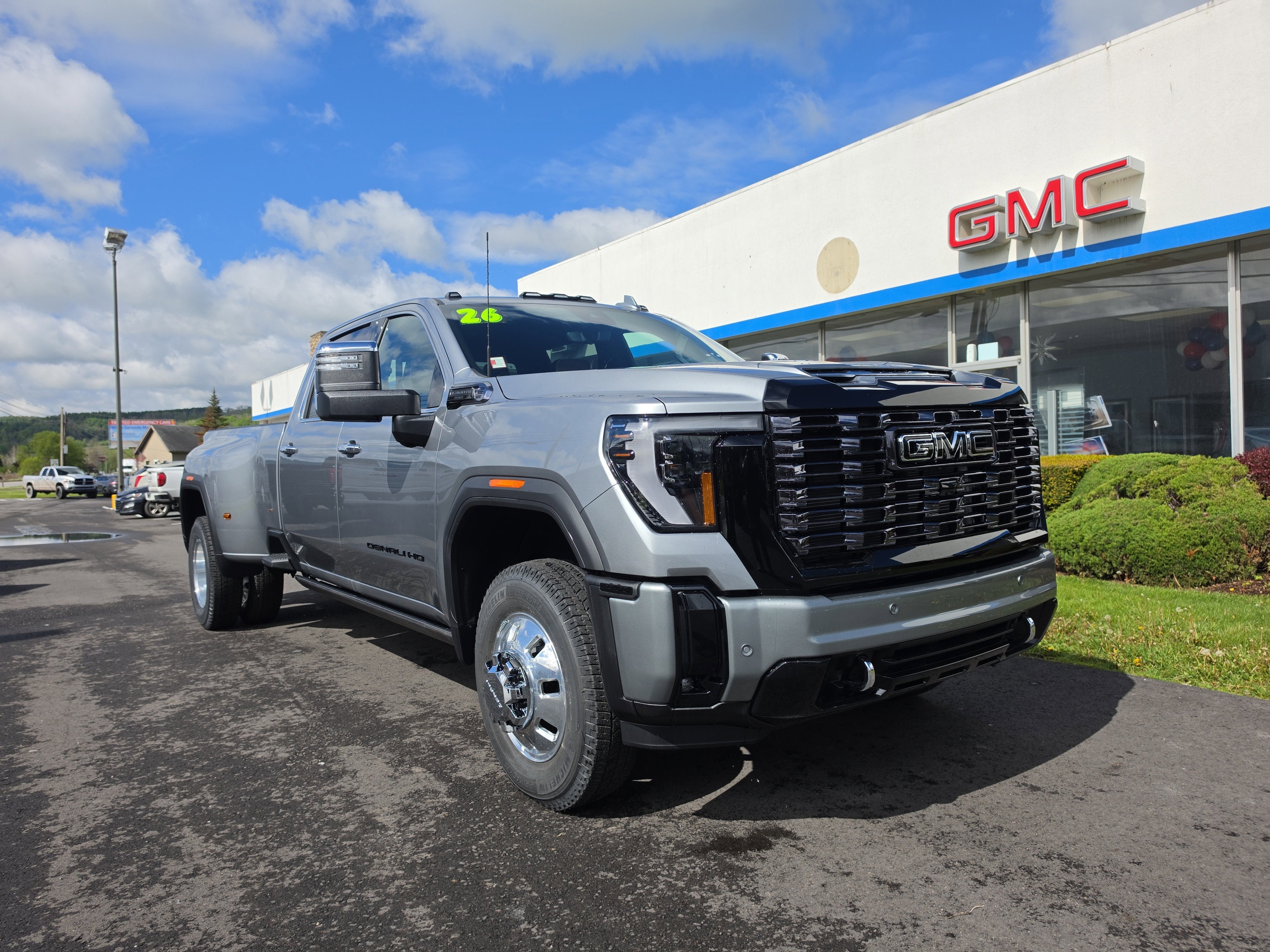 2026 GMC Sierra 3500 HD Denali Ultimate DRW