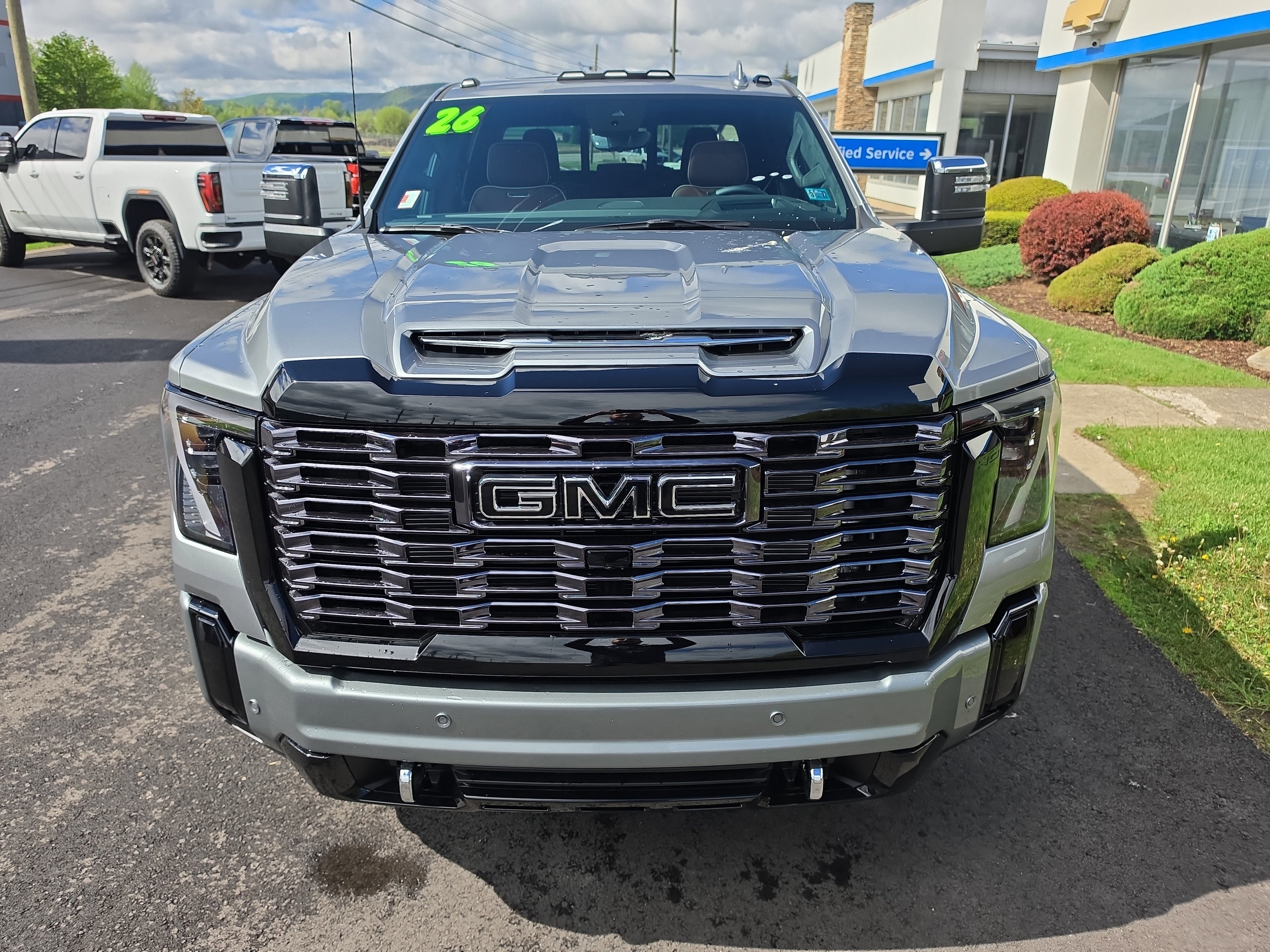 2026 GMC Sierra 3500 HD Denali Ultimate DRW