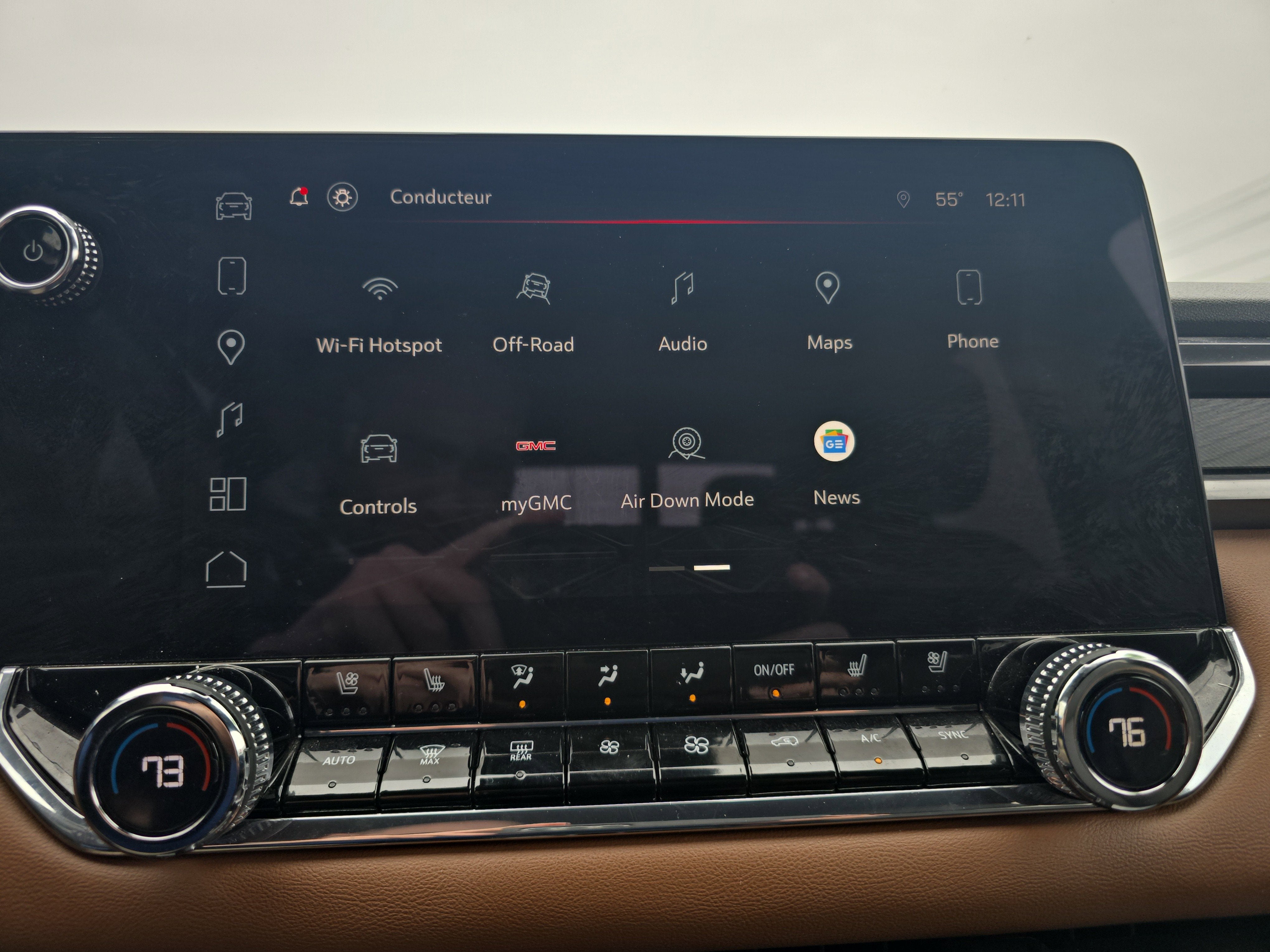2023 GMC Canyon AT4