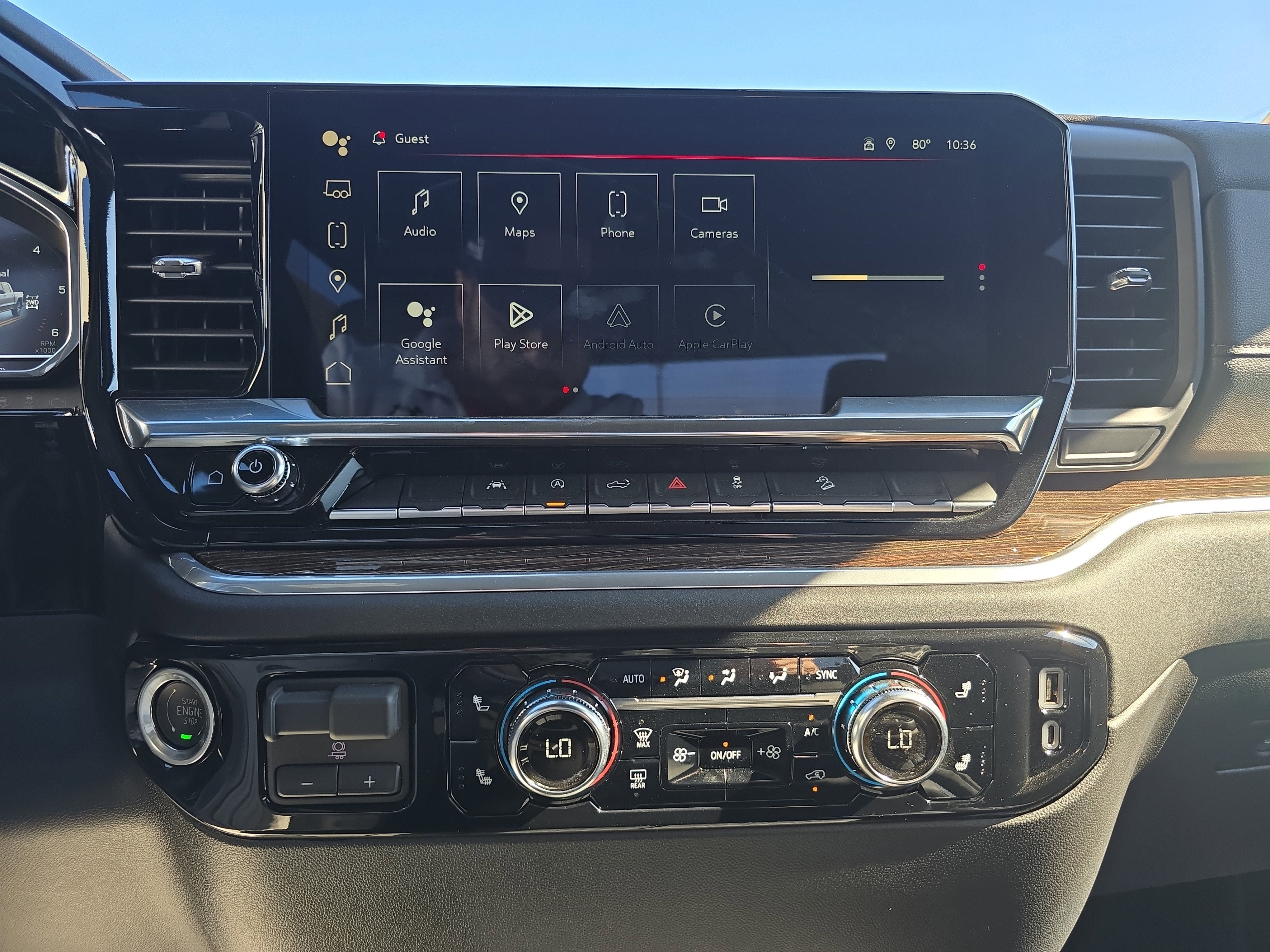 2025 GMC Sierra 1500 Elevation