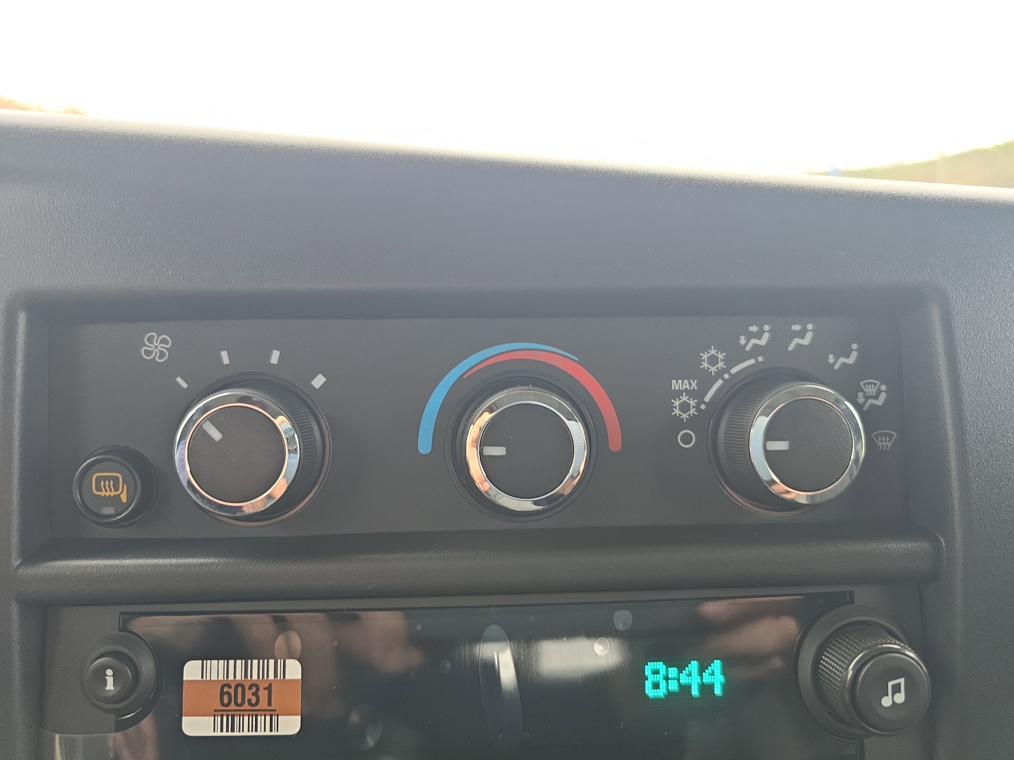 2025 GMC Savana Cargo Work Van