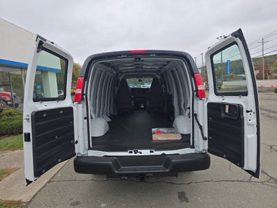 2025 GMC Savana Cargo Work Van