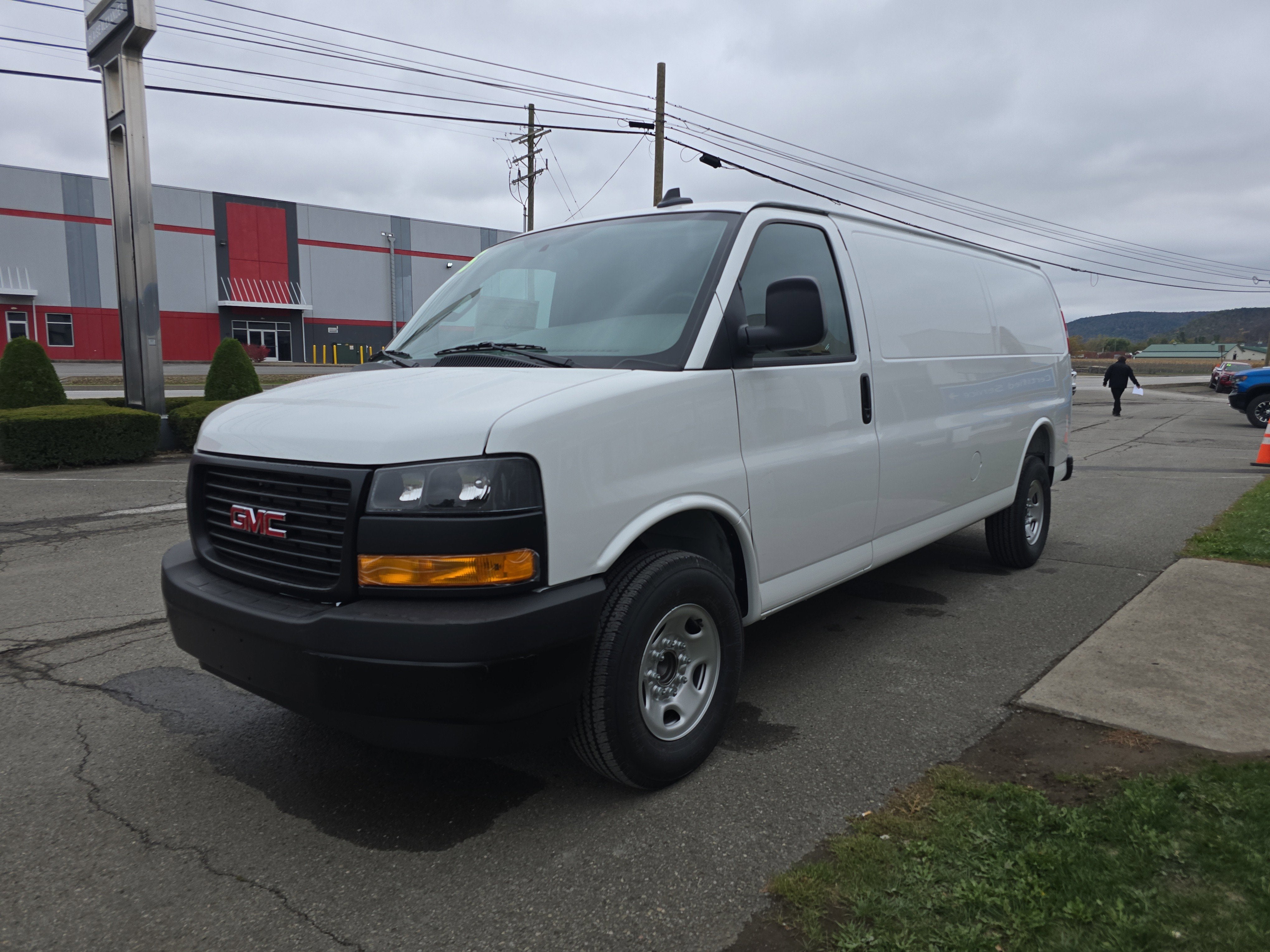 2025 GMC Savana Cargo Work Van