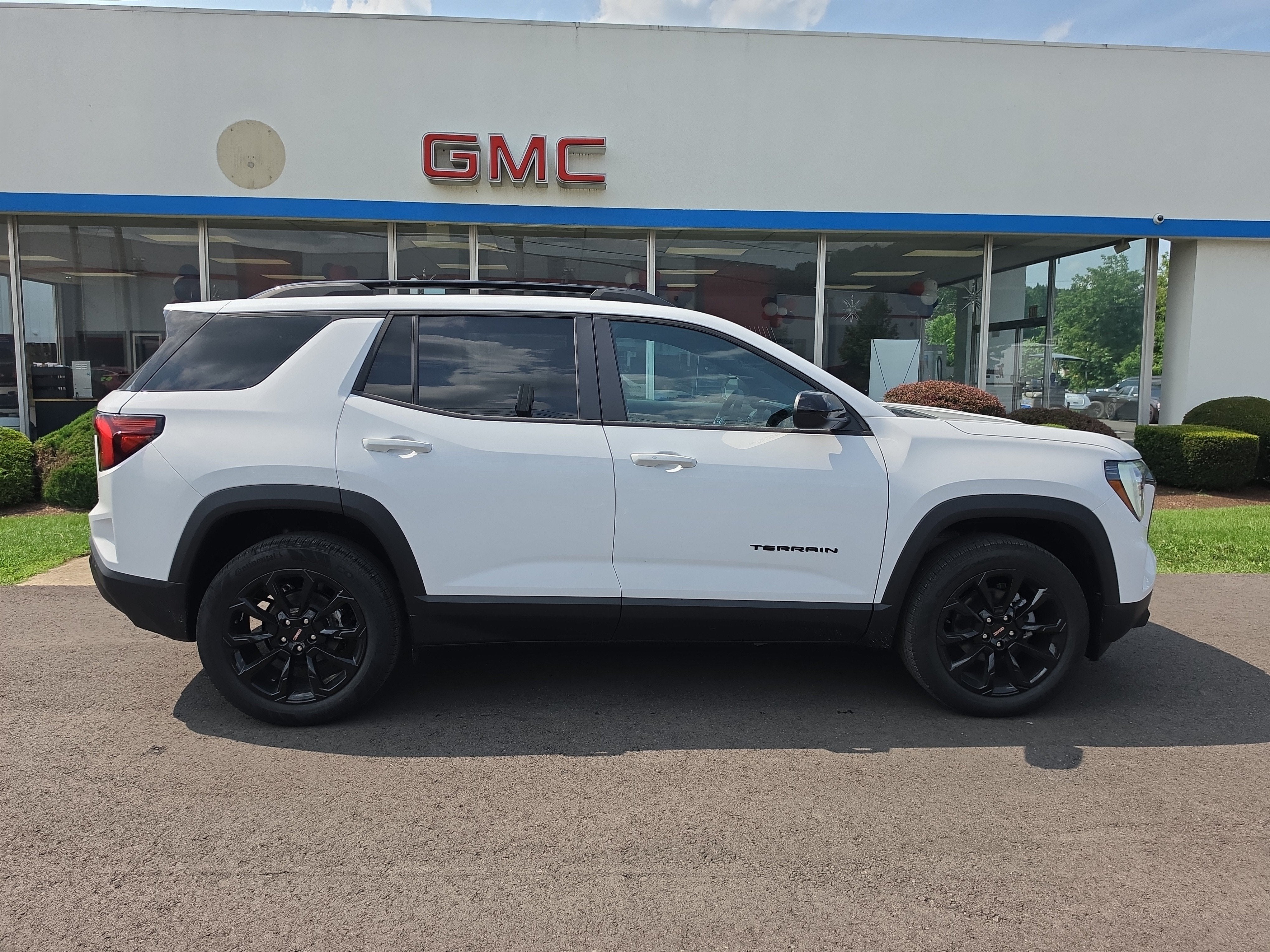 2027 GMC Terrain Elevation