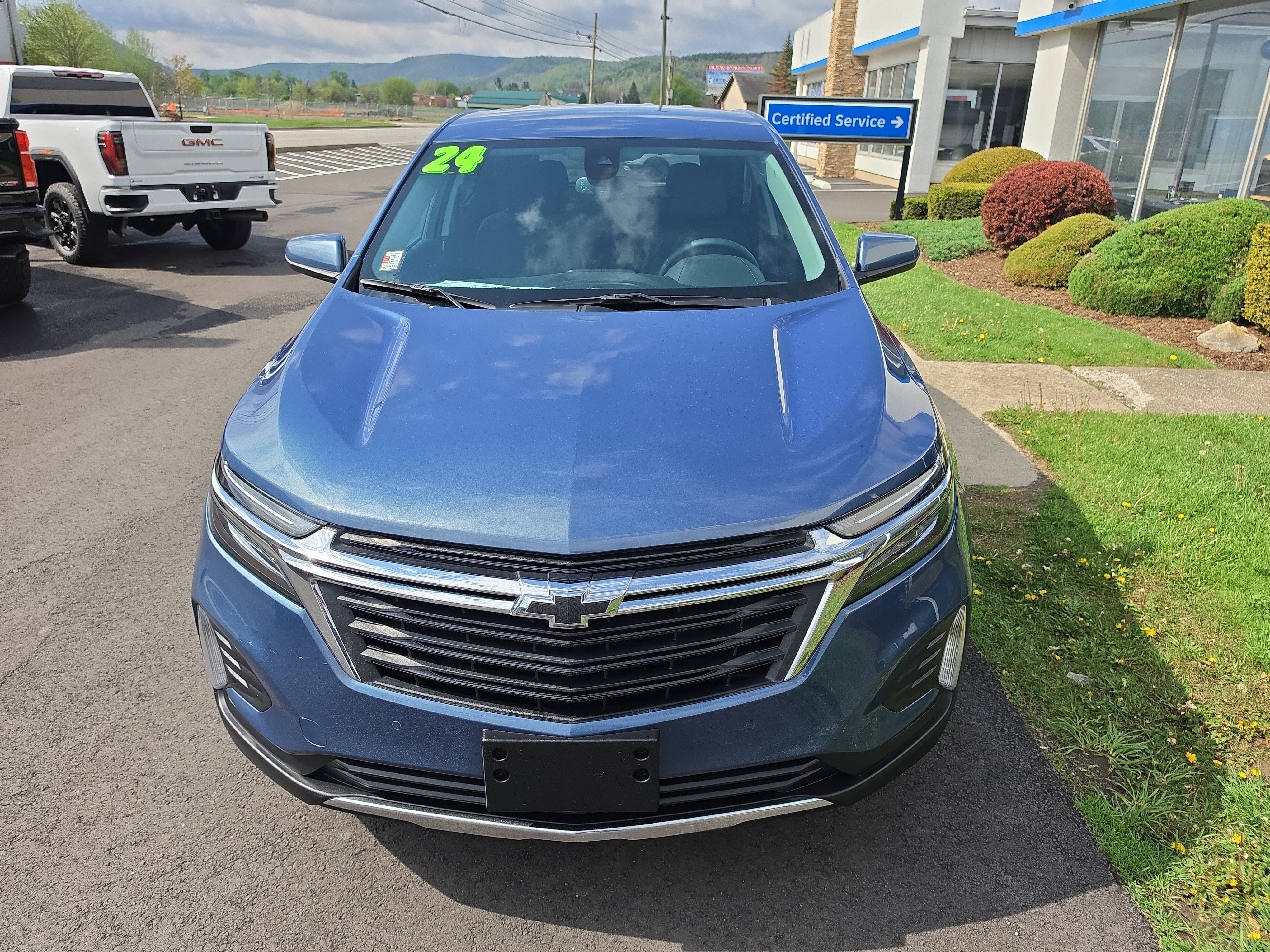 2024 Chevrolet Equinox LT