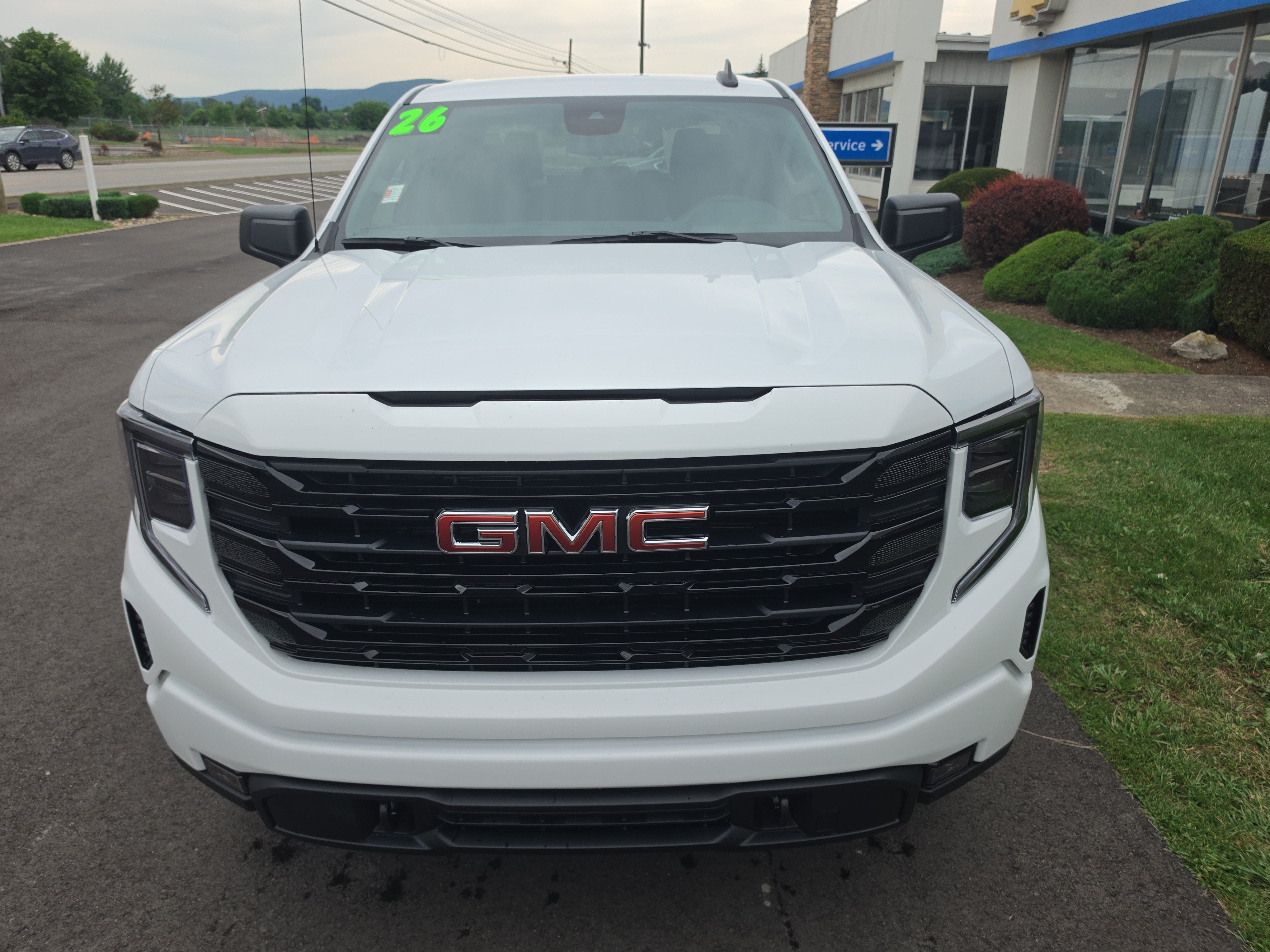 2026 GMC Sierra 1500 Elevation