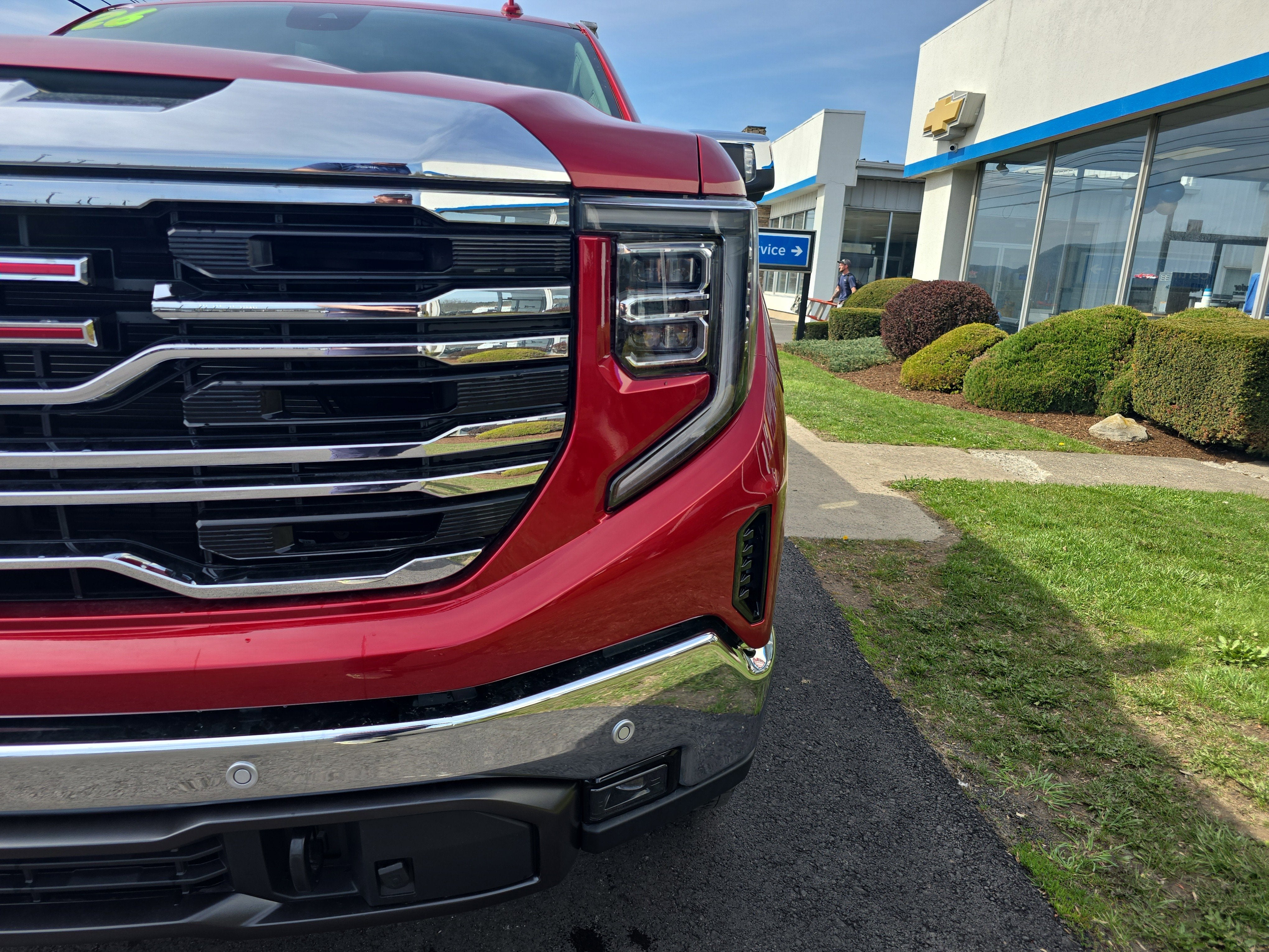 2026 GMC Sierra 1500 SLT