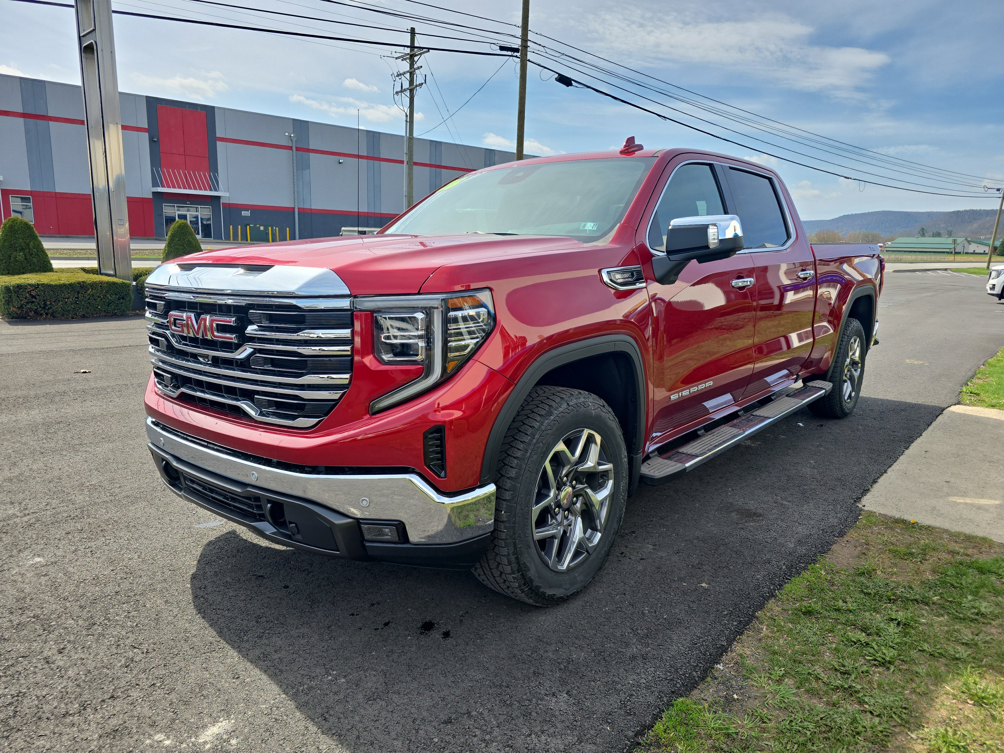 2026 GMC Sierra 1500 SLT