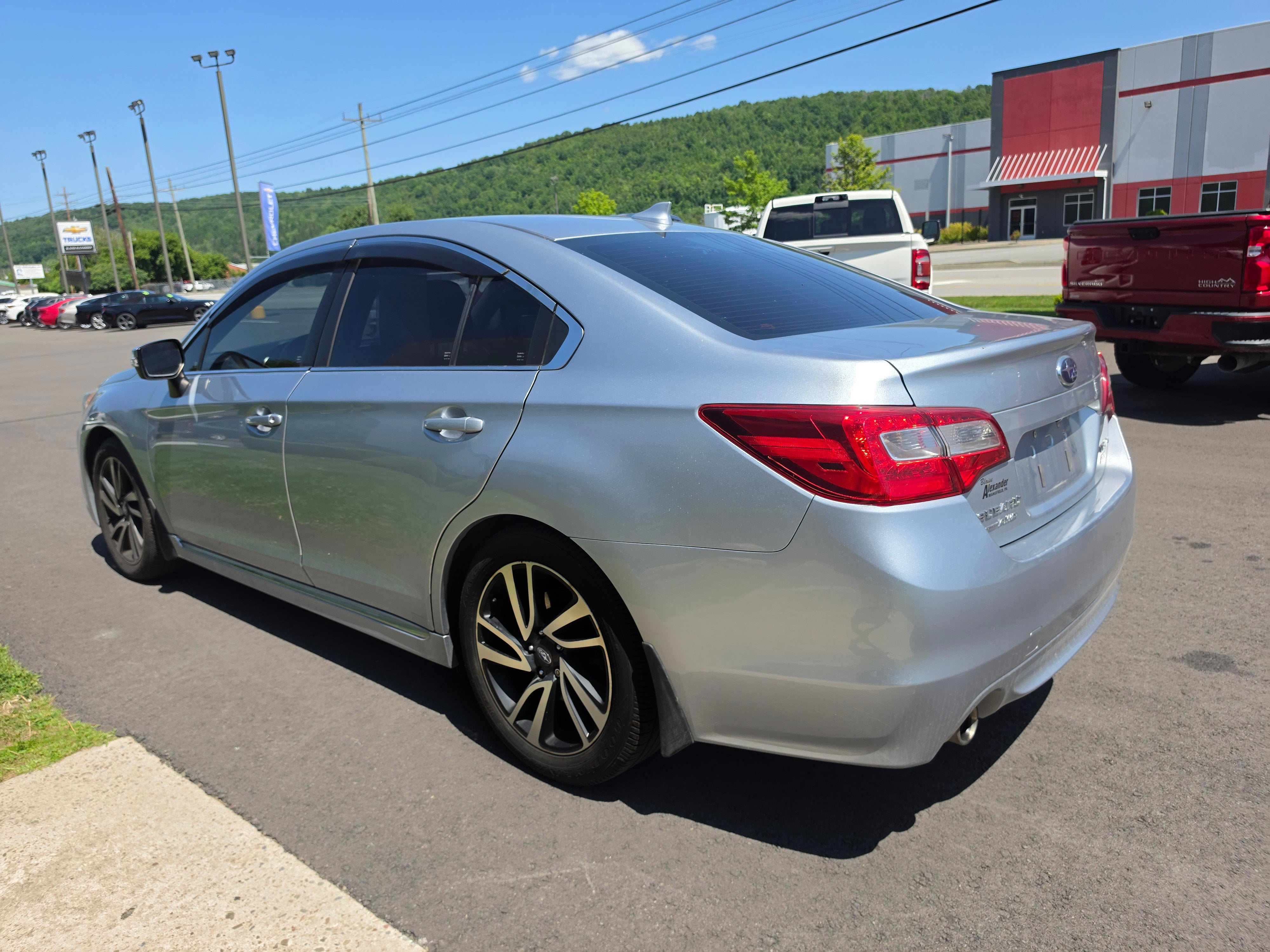 2017 Subaru Legacy Sport