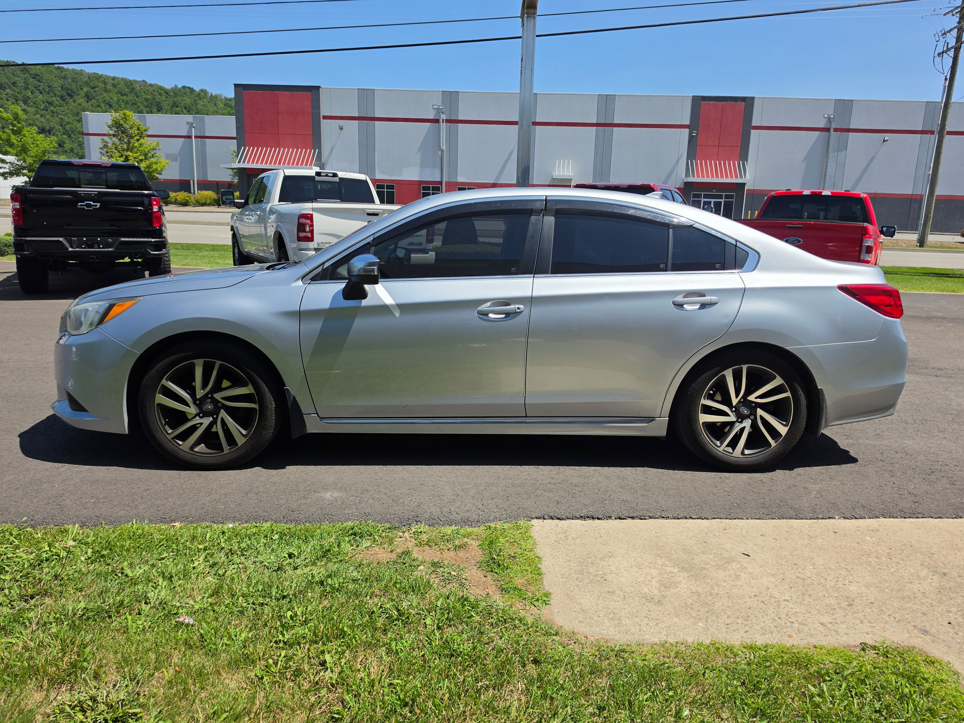 2017 Subaru Legacy Sport