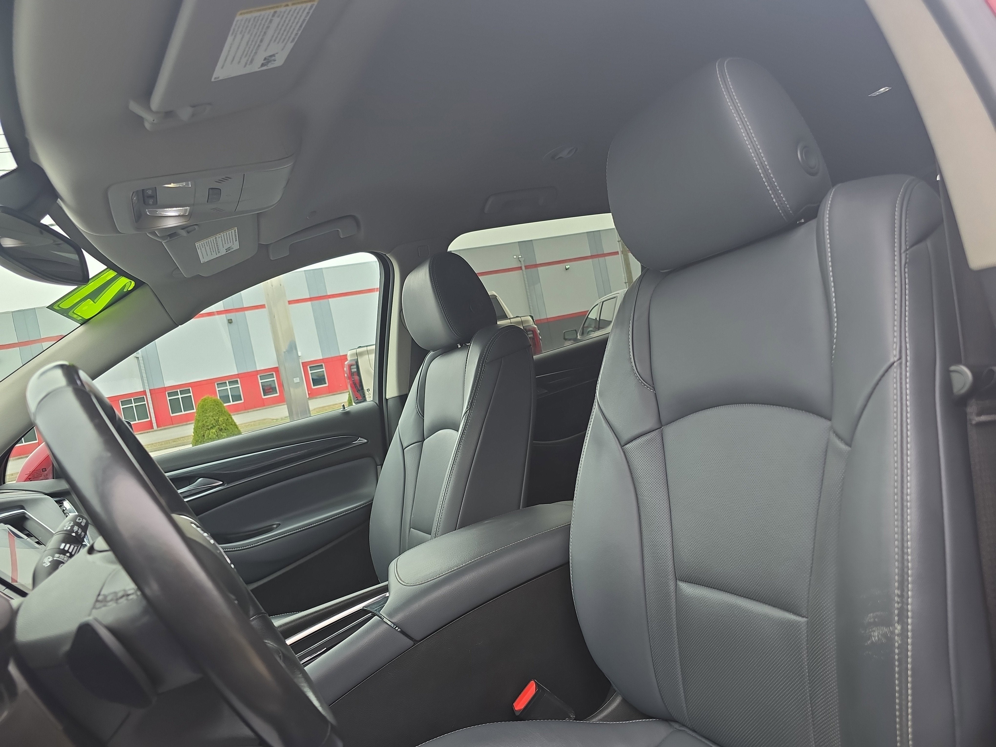 2021 Buick Enclave Essence