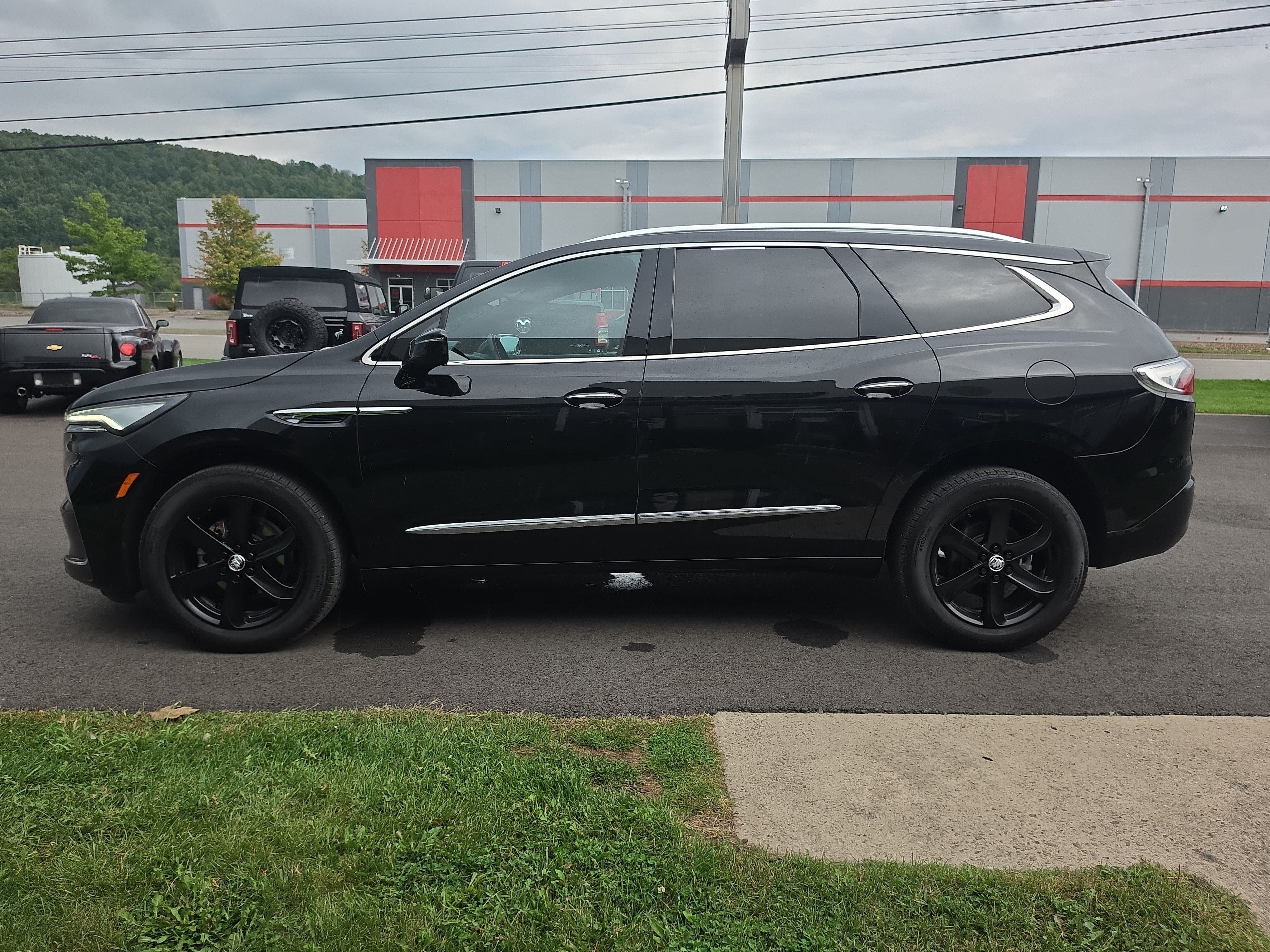 2024 Buick Enclave Essence