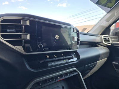 2023 Toyota Tundra 4WD SR5