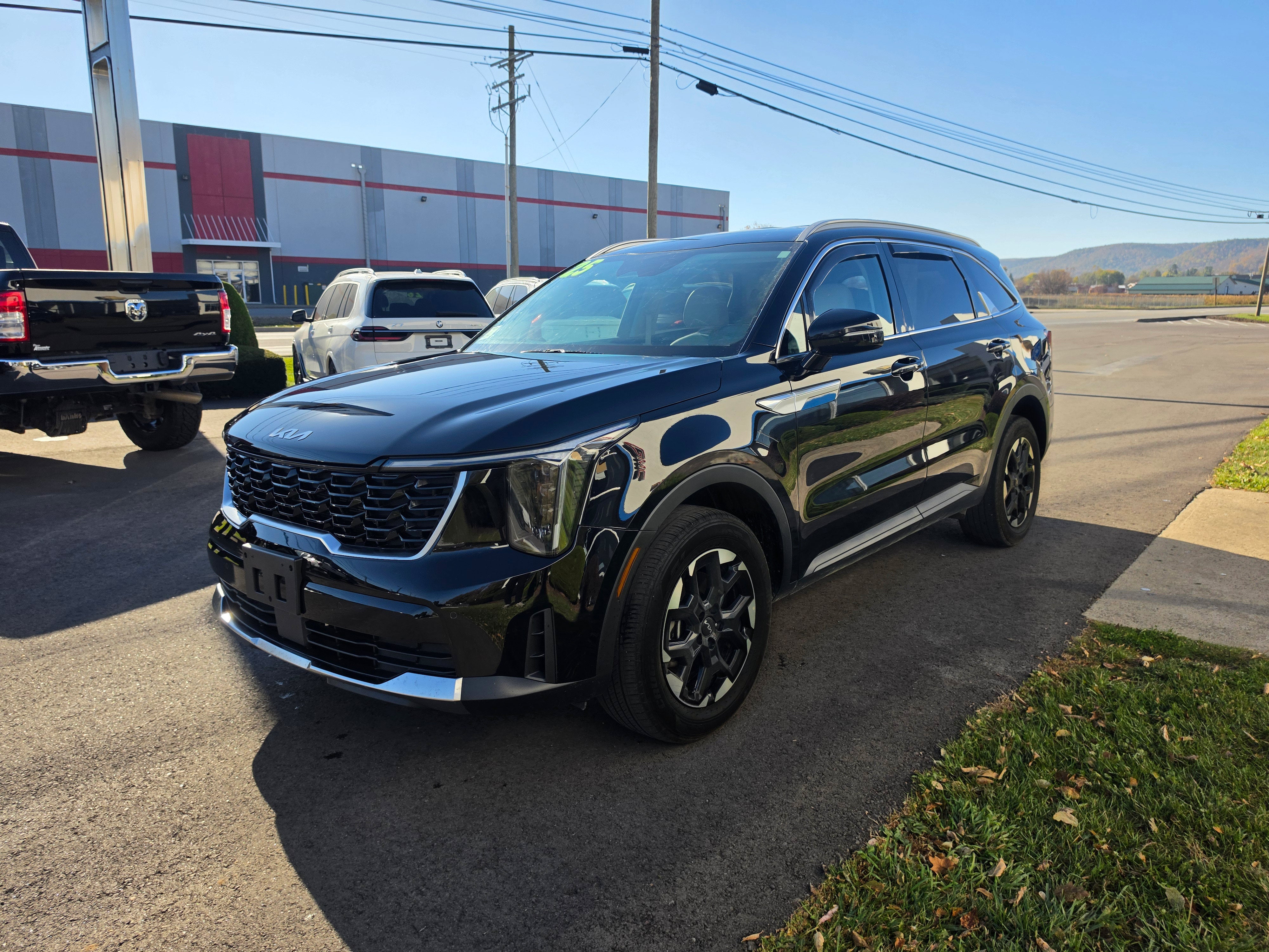 2025 Kia Sorento S