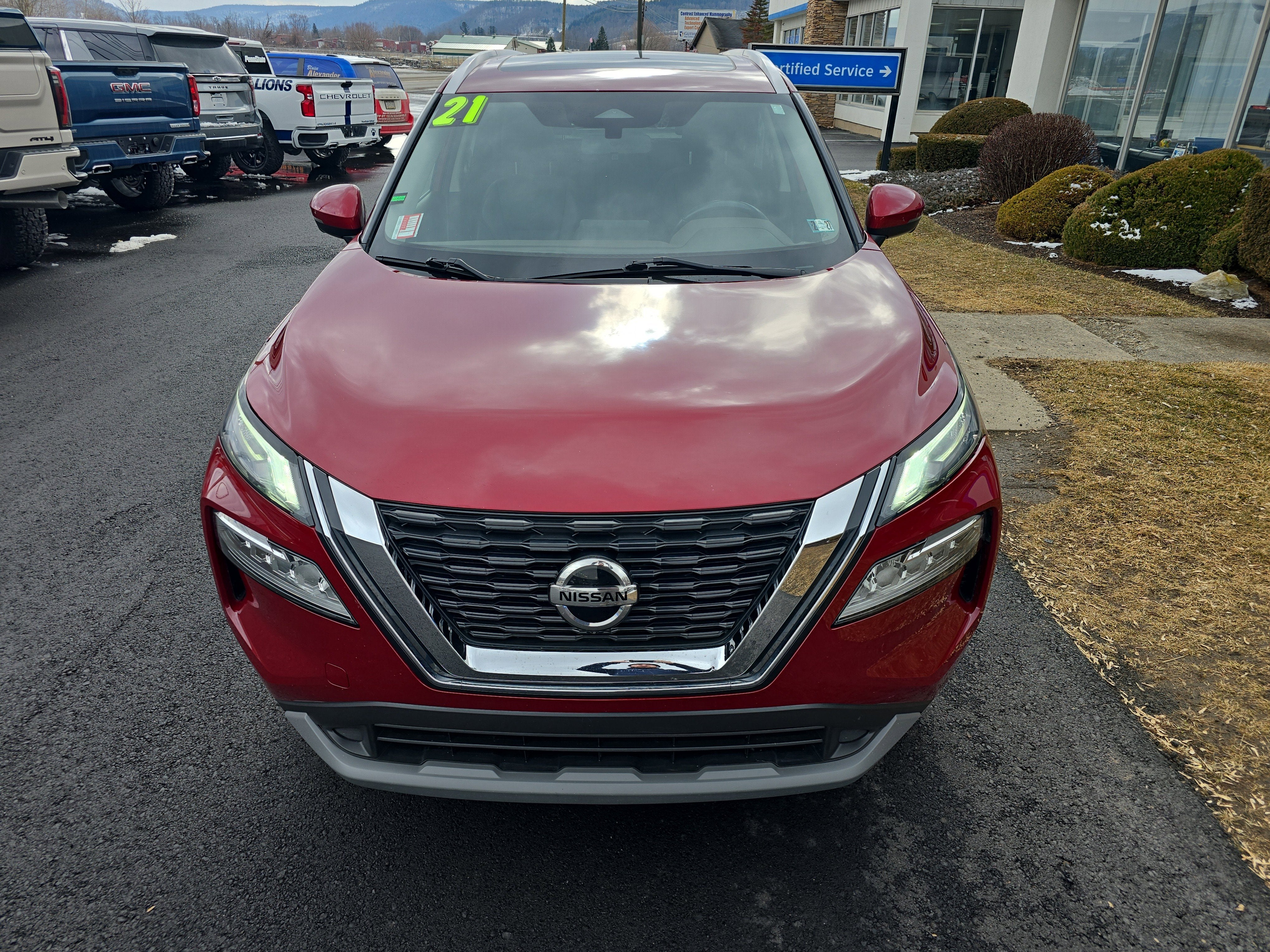 2021 Nissan Rogue SV