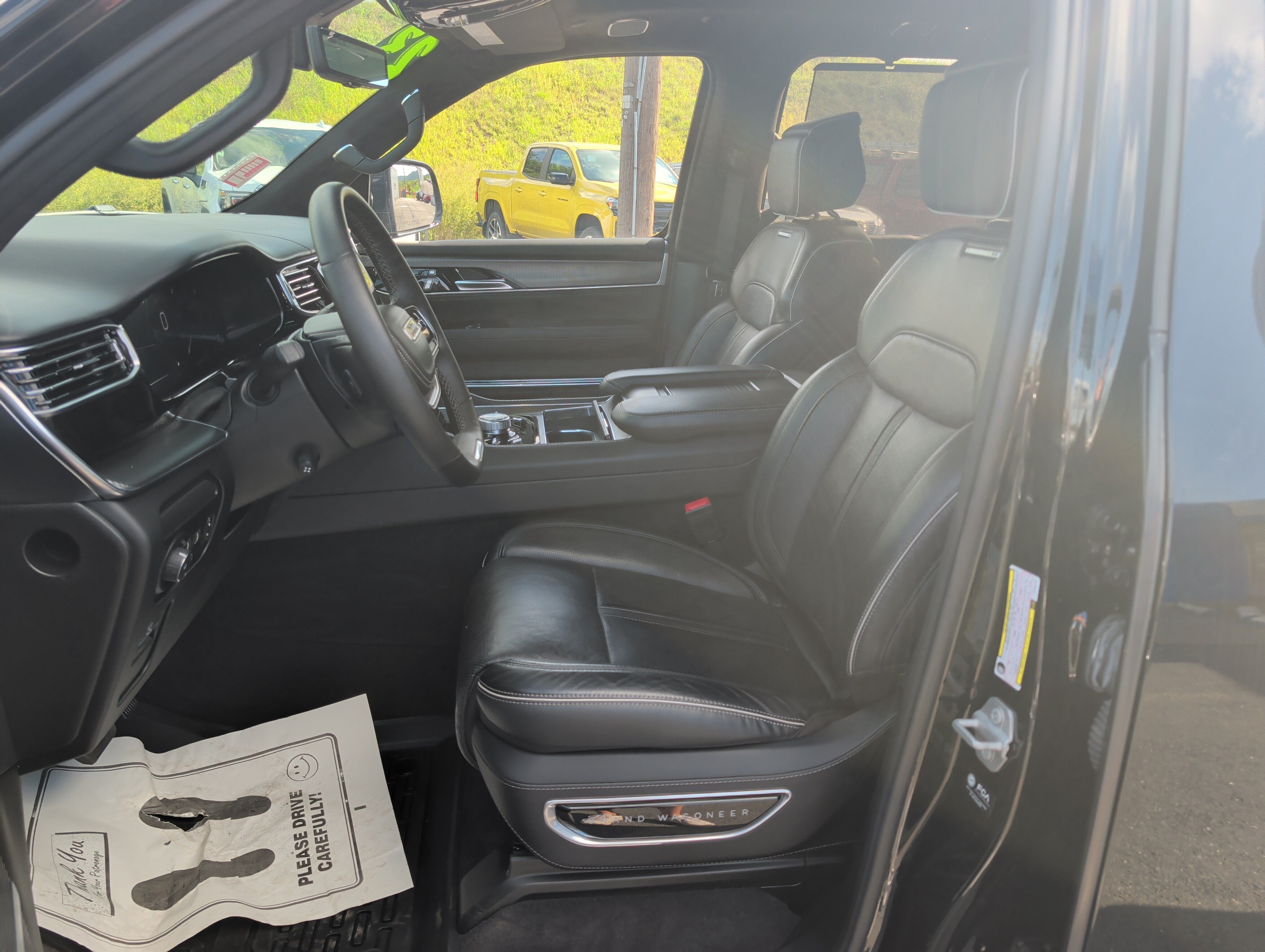 2023 Jeep Grand Wagoneer Series II Obsidian