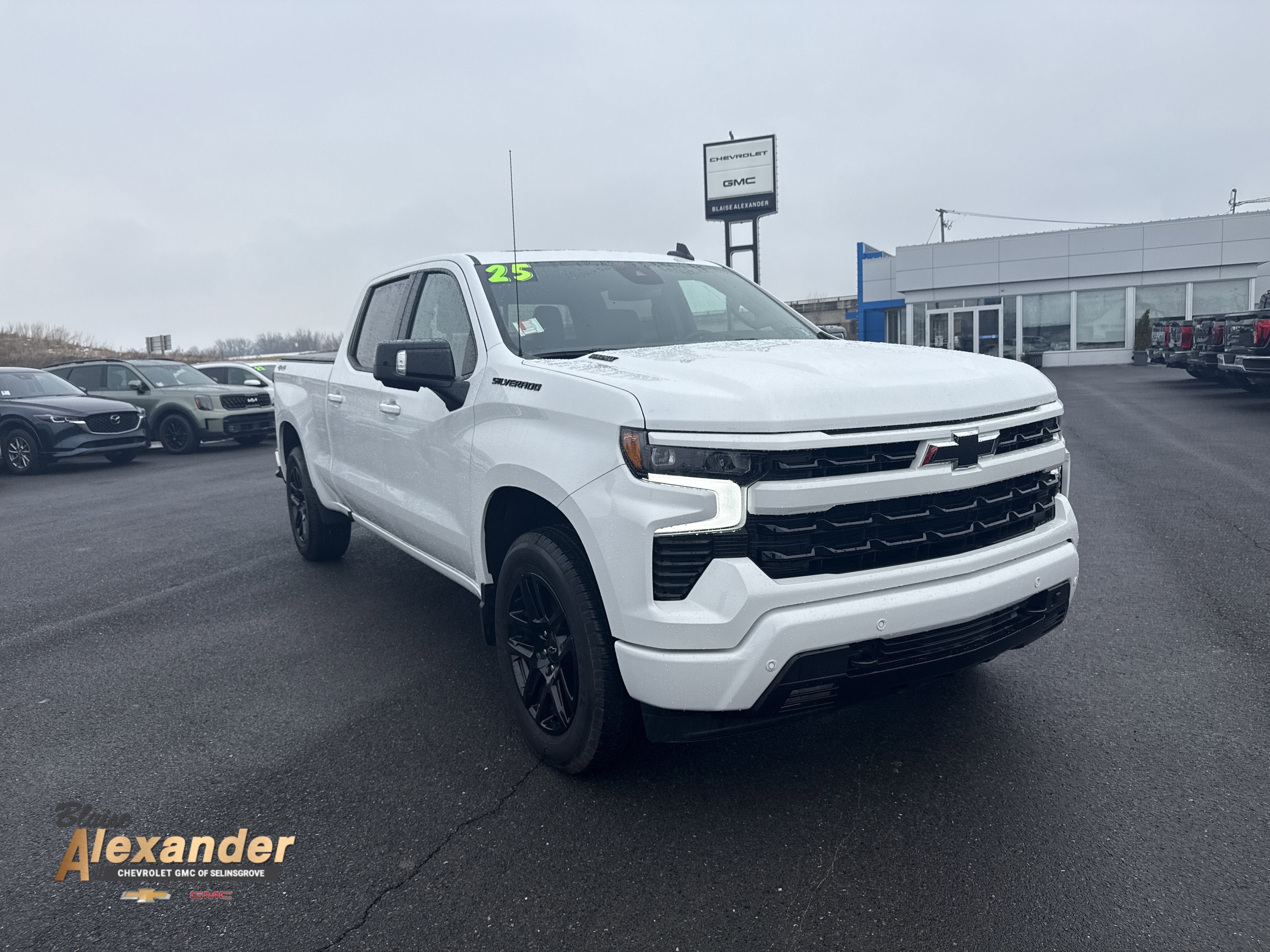 2025 Chevrolet Silverado 1500 RST