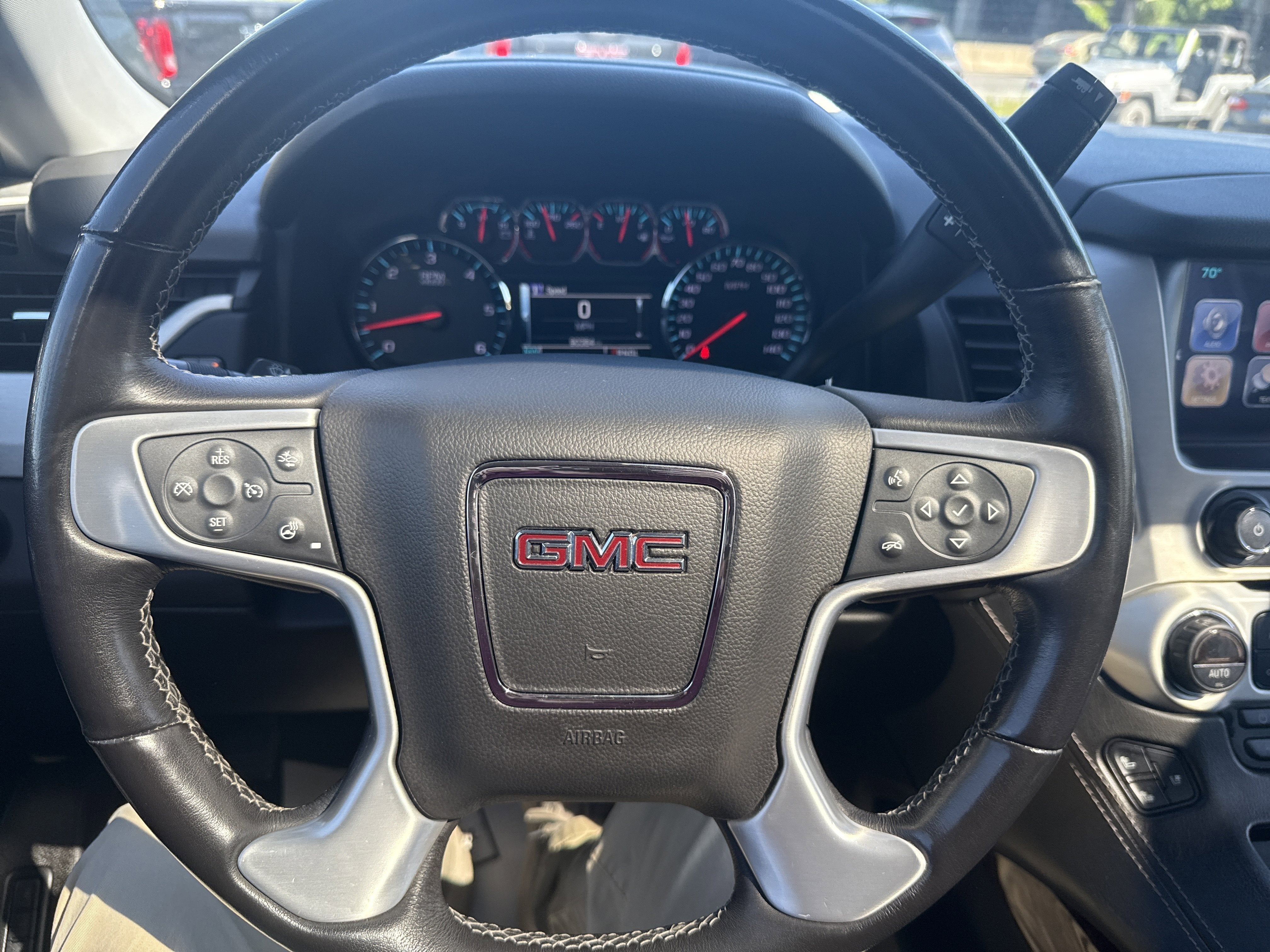 2020 GMC Yukon SLT