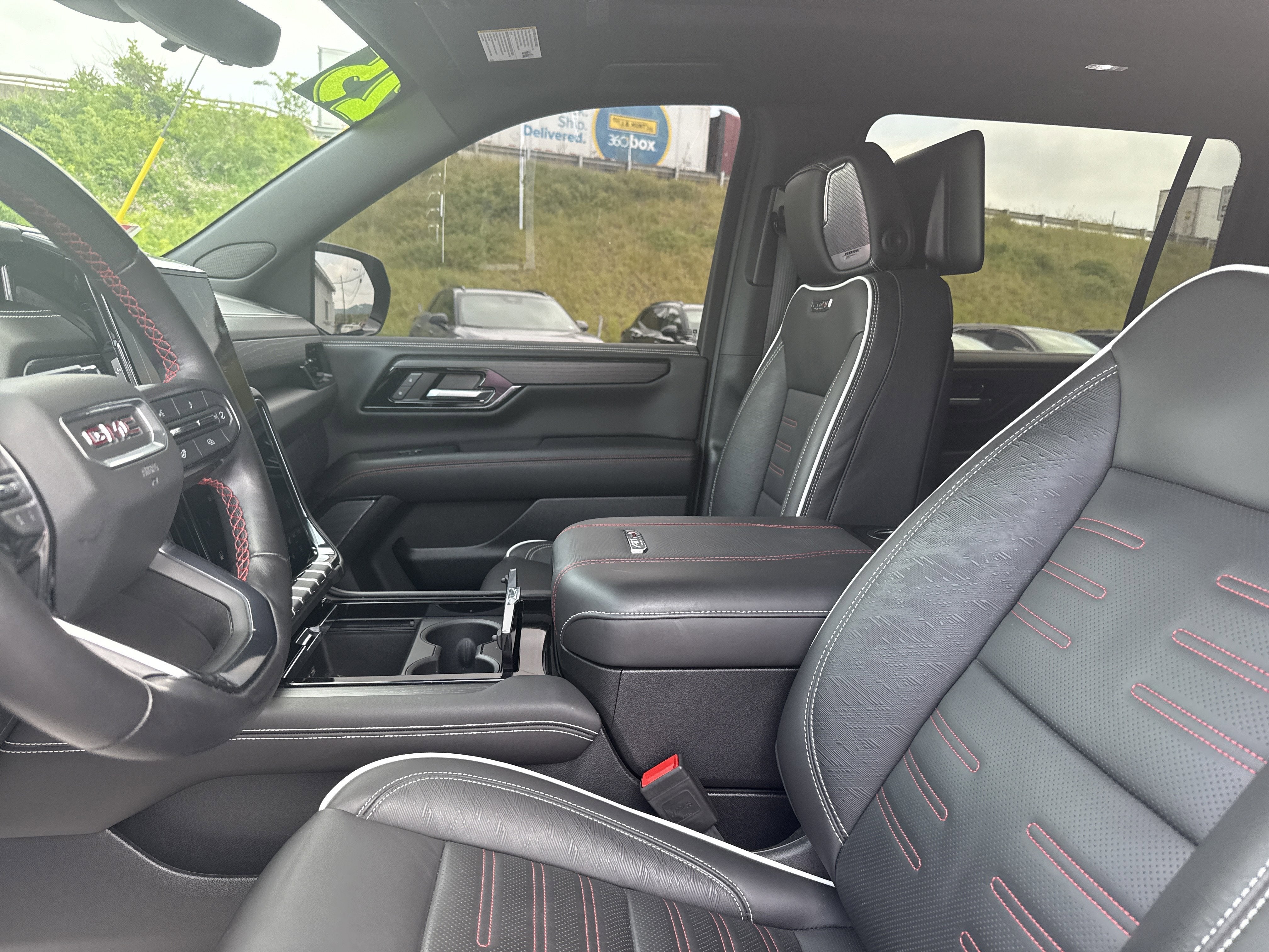 2025 GMC Yukon XL AT4 Ultimate