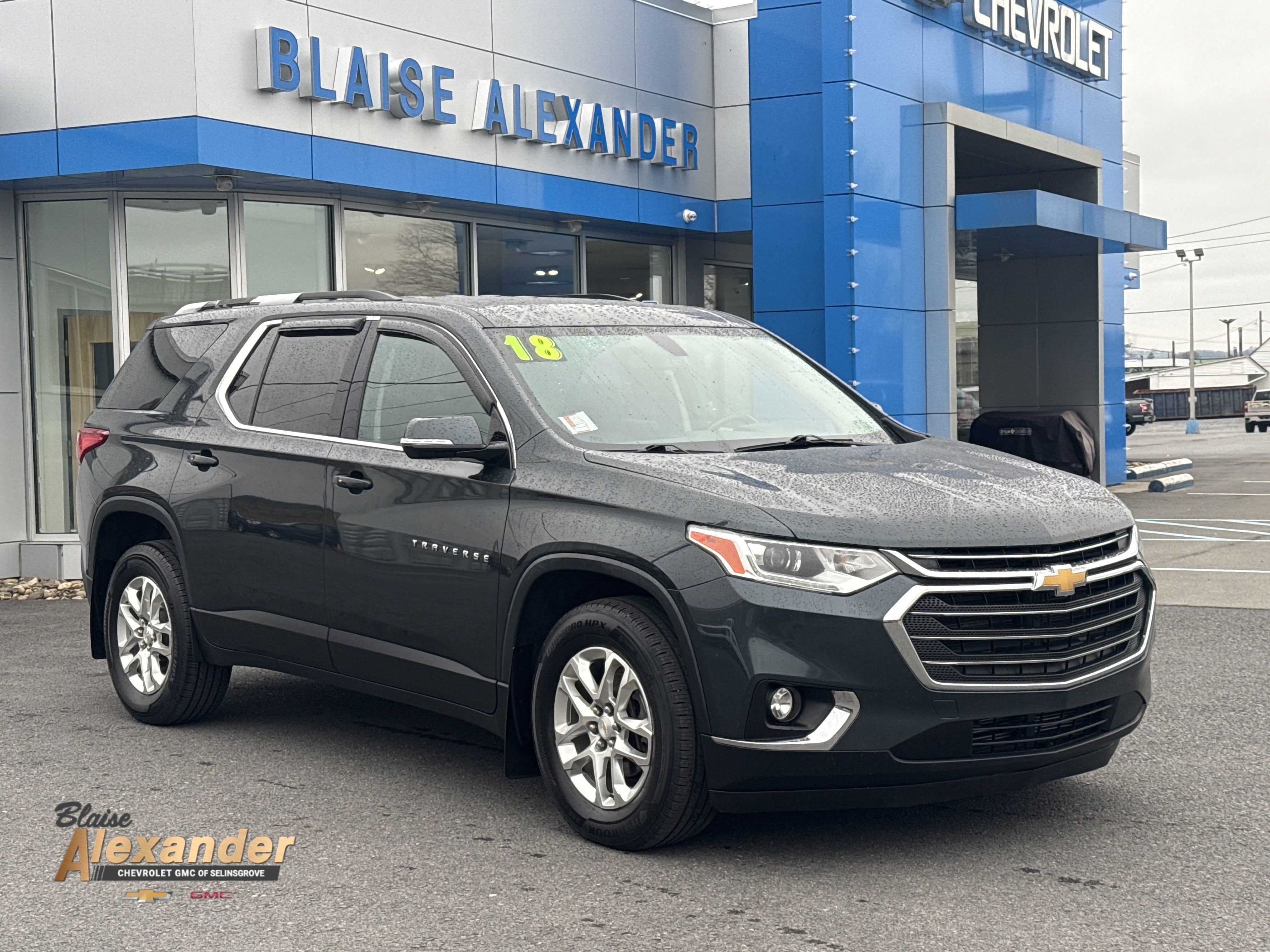 2018 Chevrolet Traverse LT Cloth