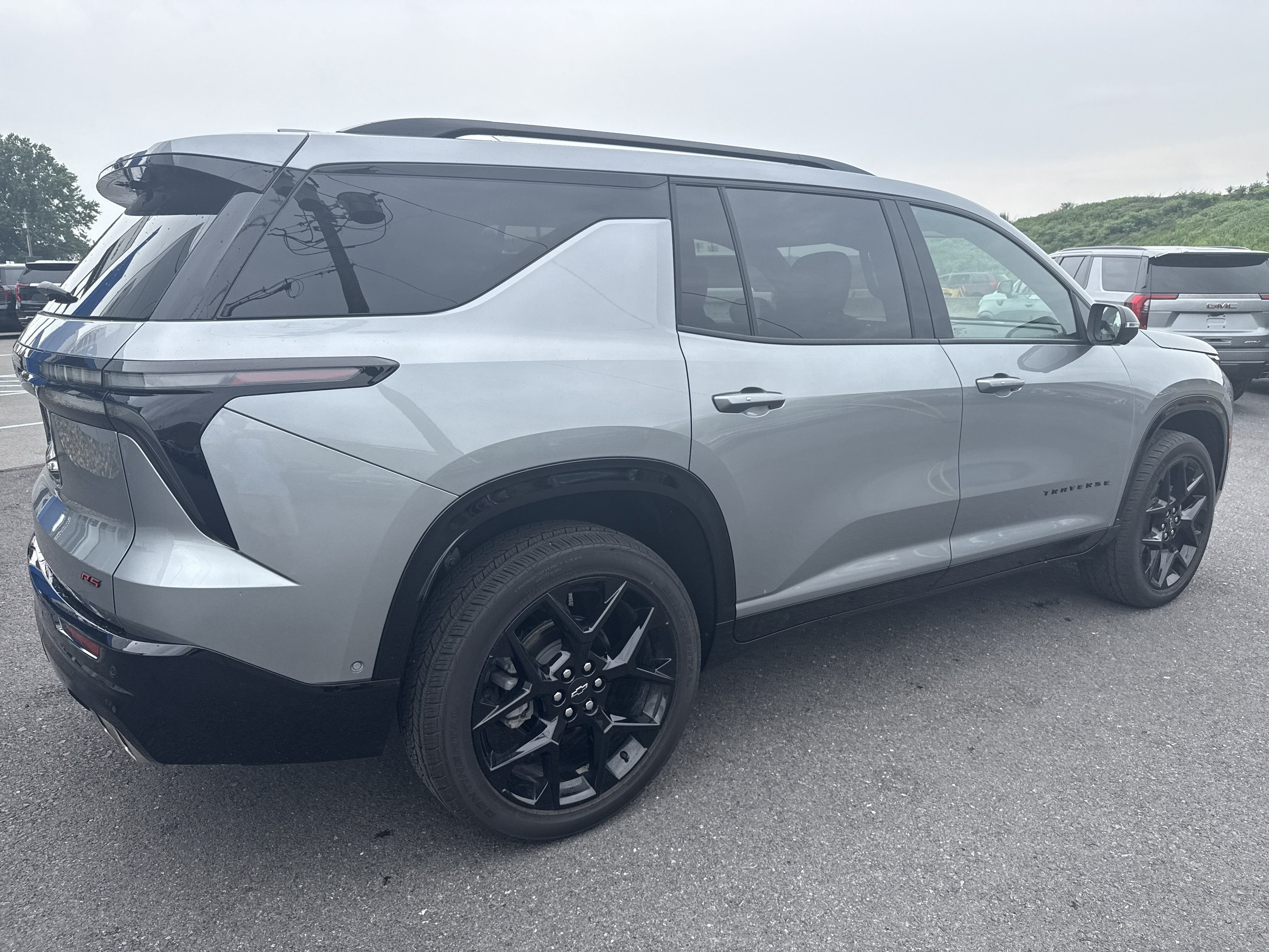 2025 Chevrolet Traverse RS