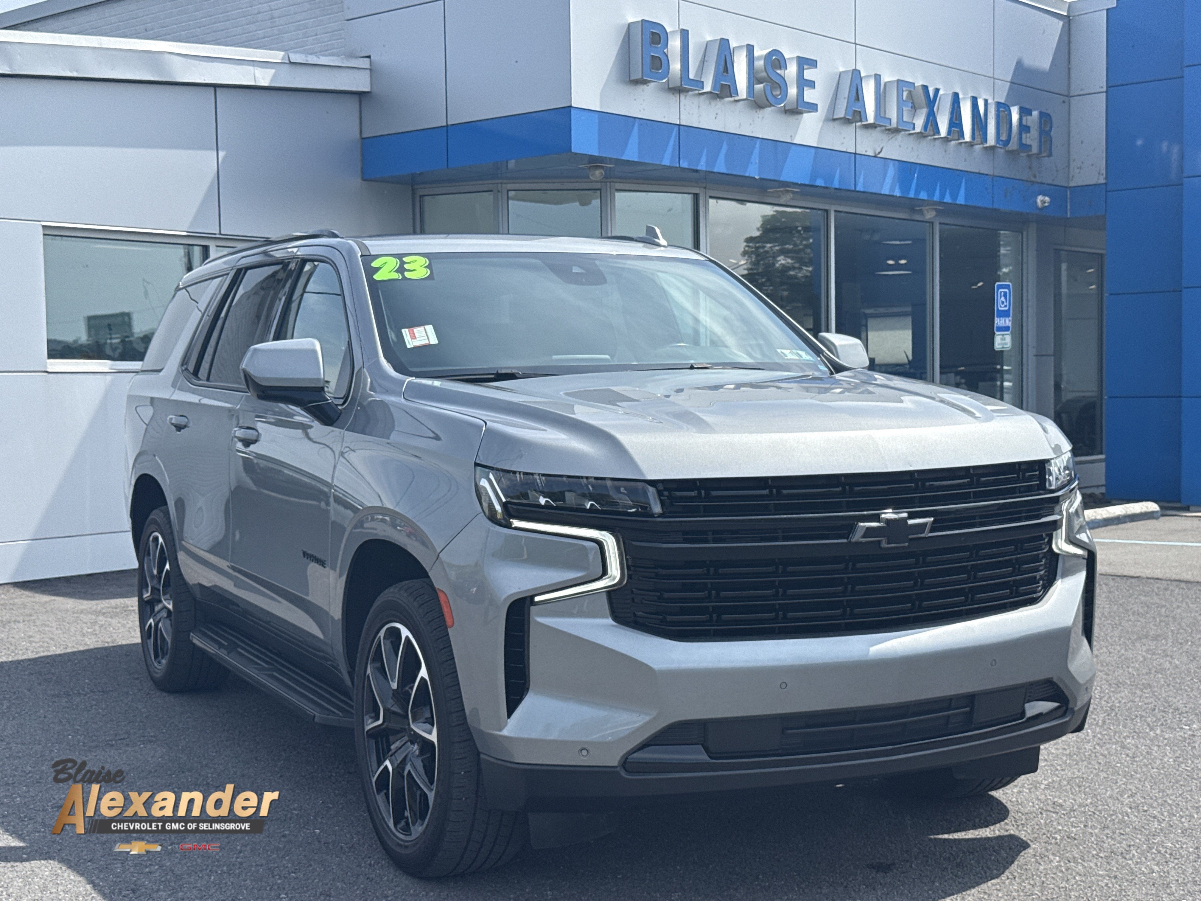 2023 Chevrolet Tahoe RST