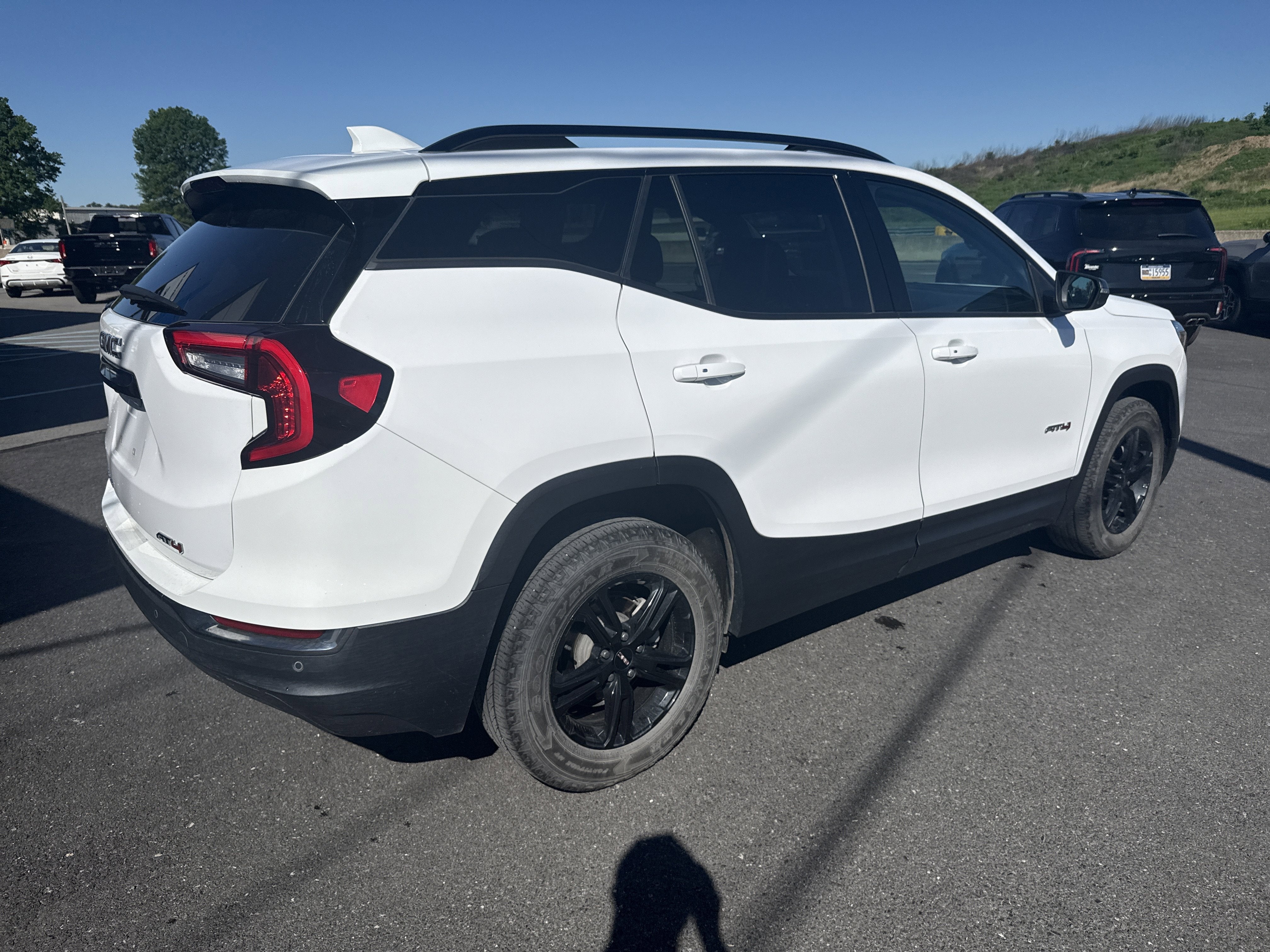 2024 GMC Terrain AT4