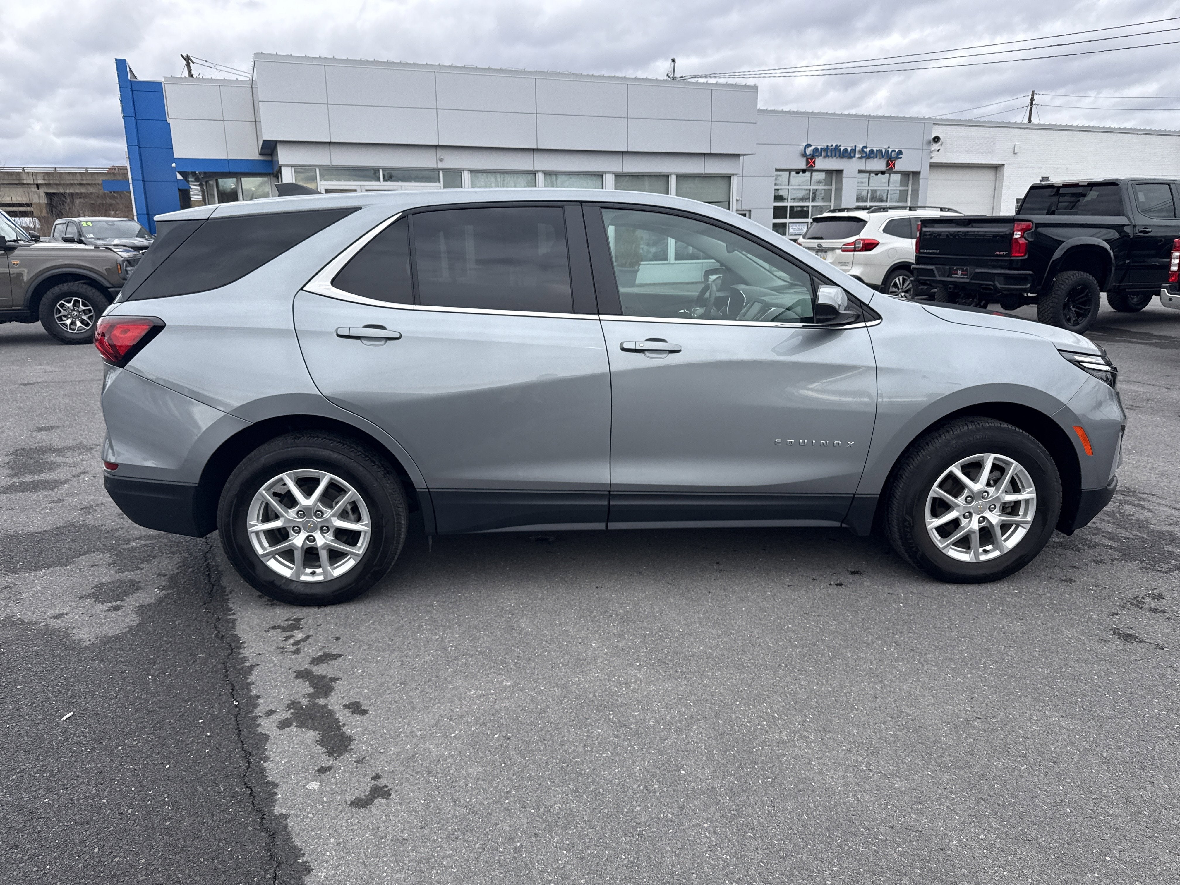 2024 Chevrolet Equinox LT