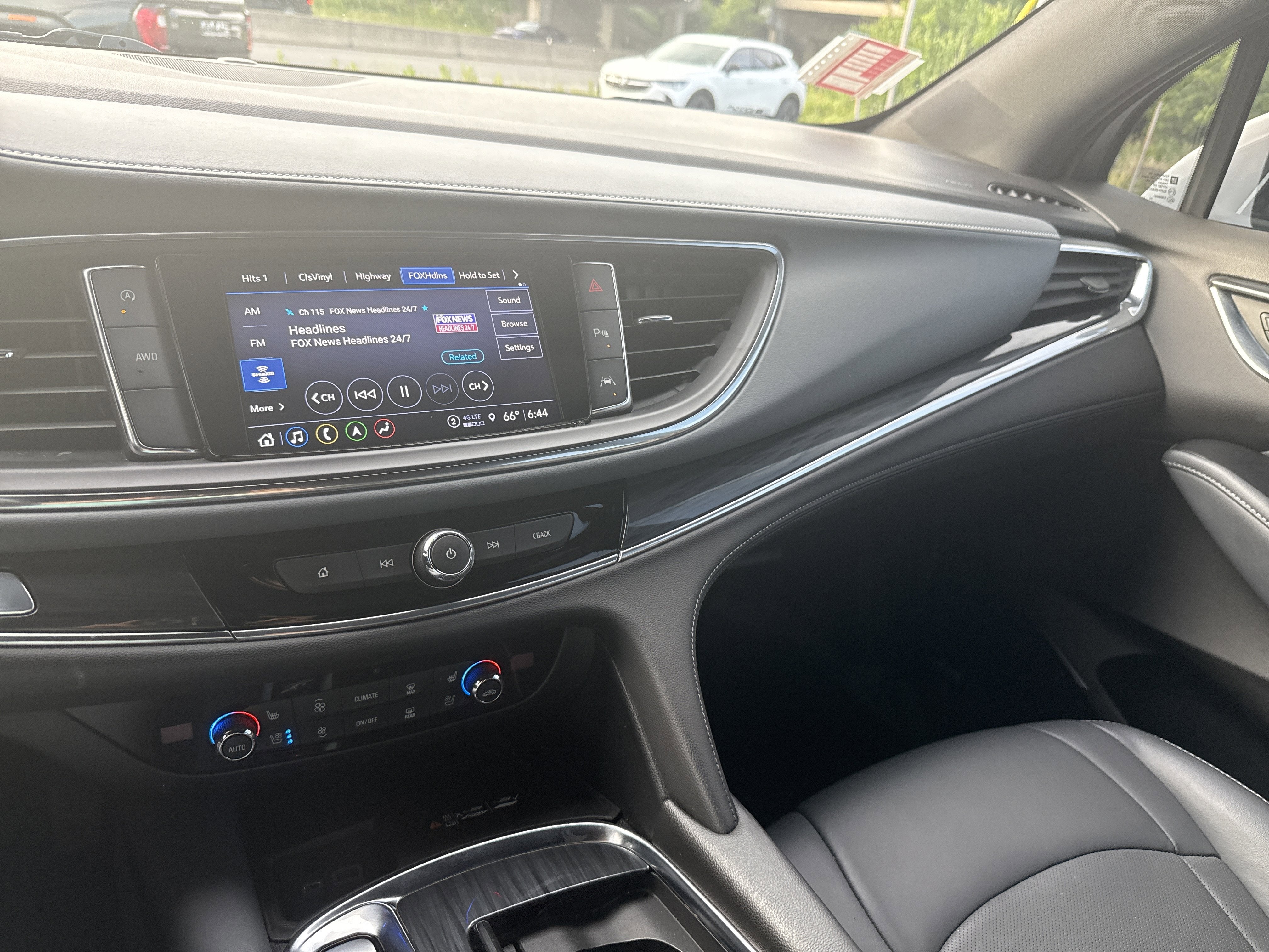 2024 Buick Enclave Premium