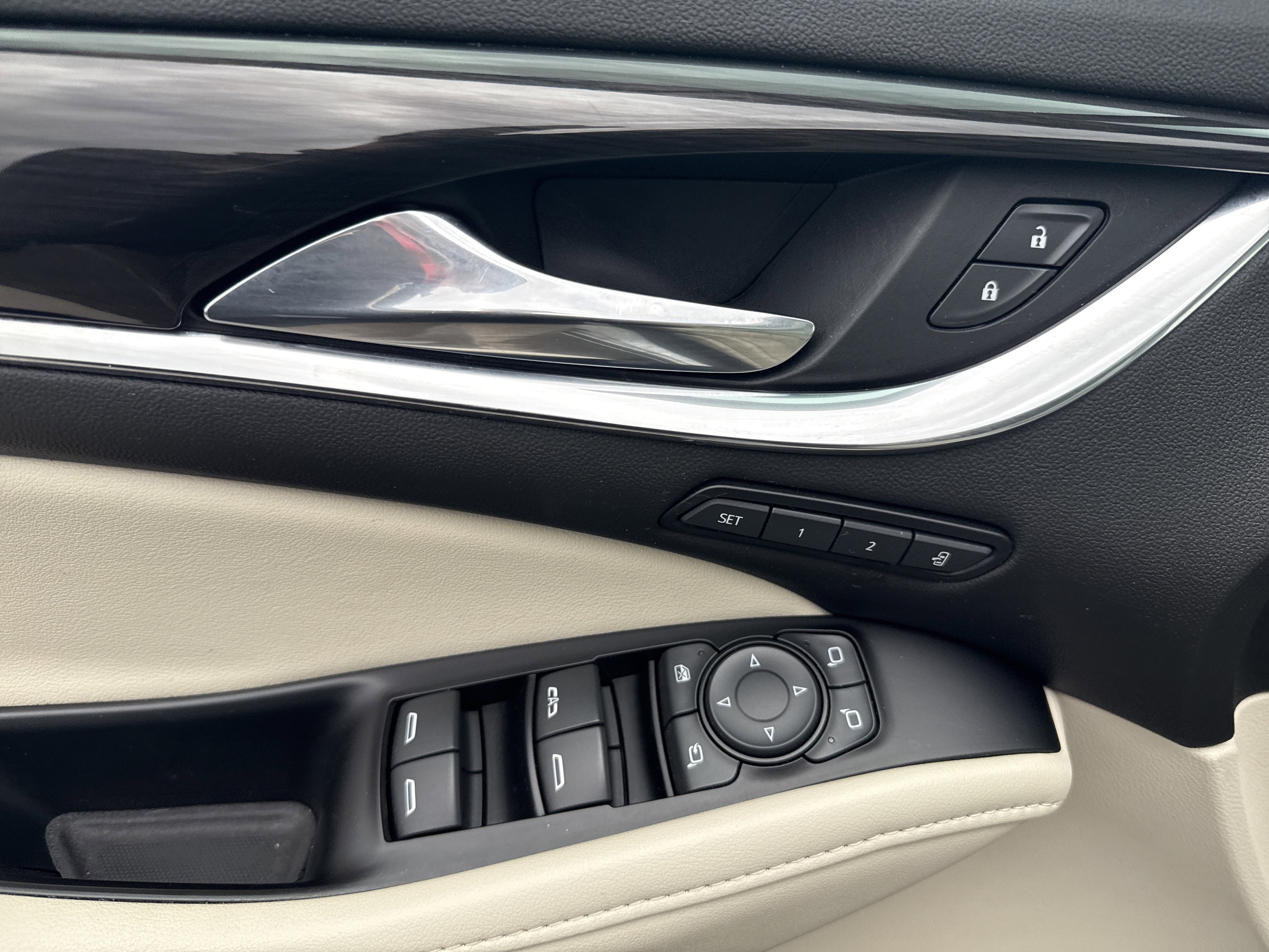 2023 Buick Enclave Premium