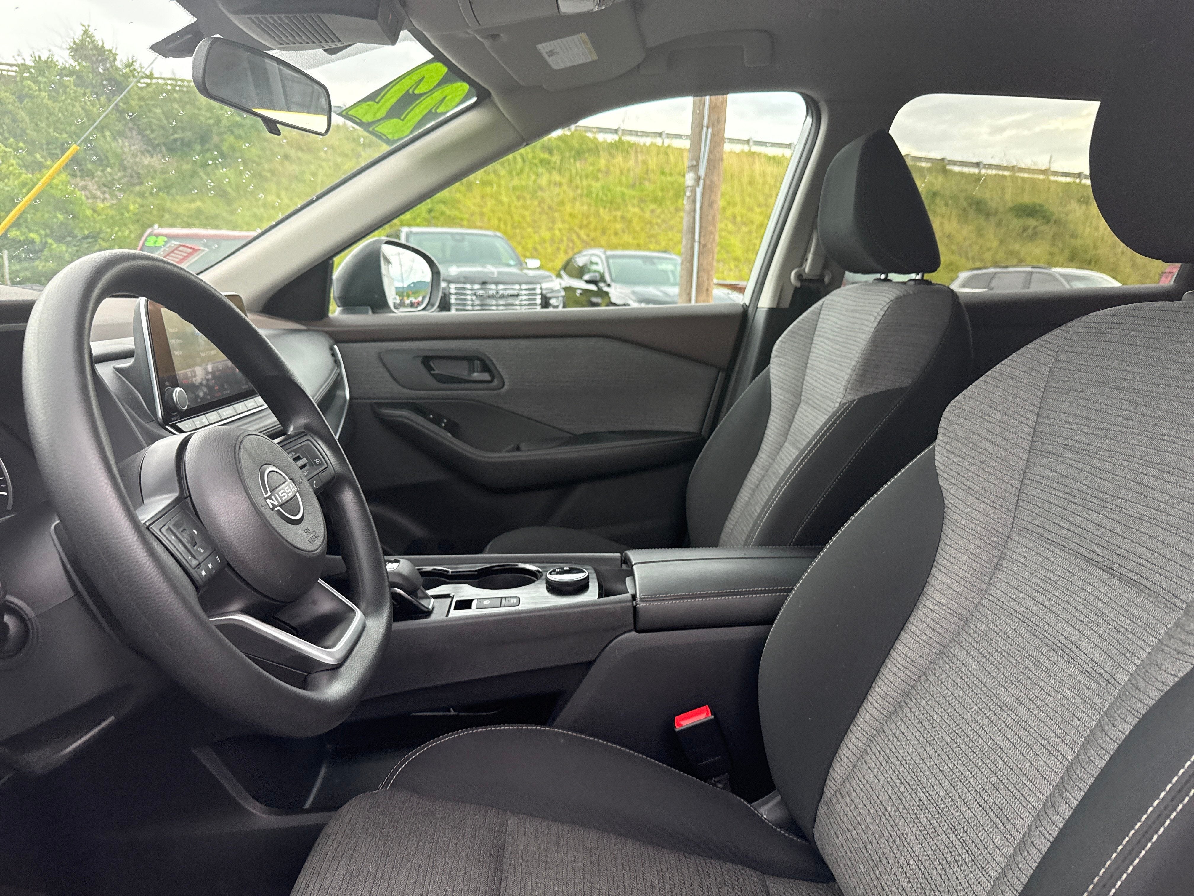 2022 Nissan Rogue S
