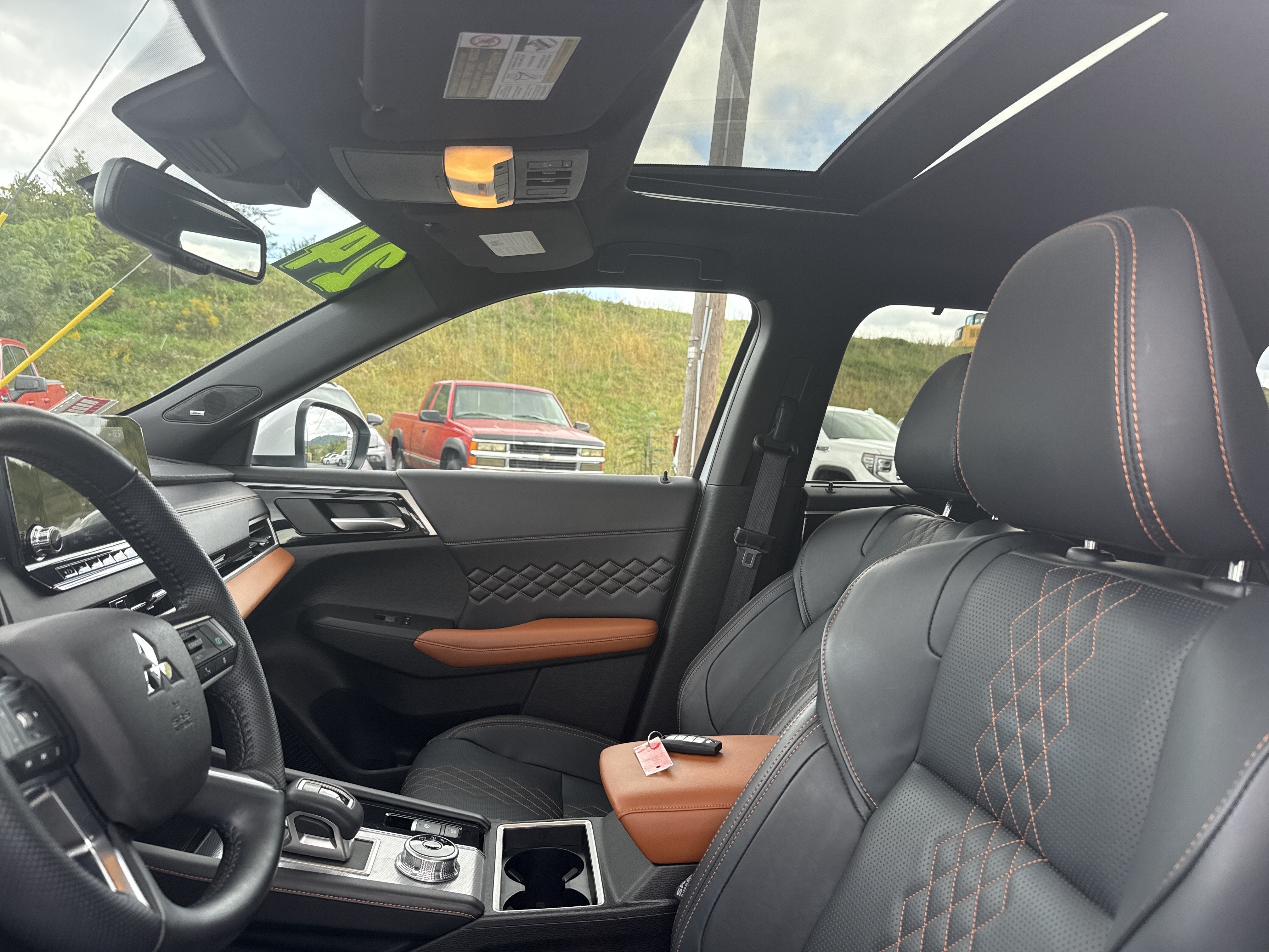 2024 Mitsubishi Outlander SEL
