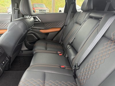 2024 Mitsubishi Outlander SEL