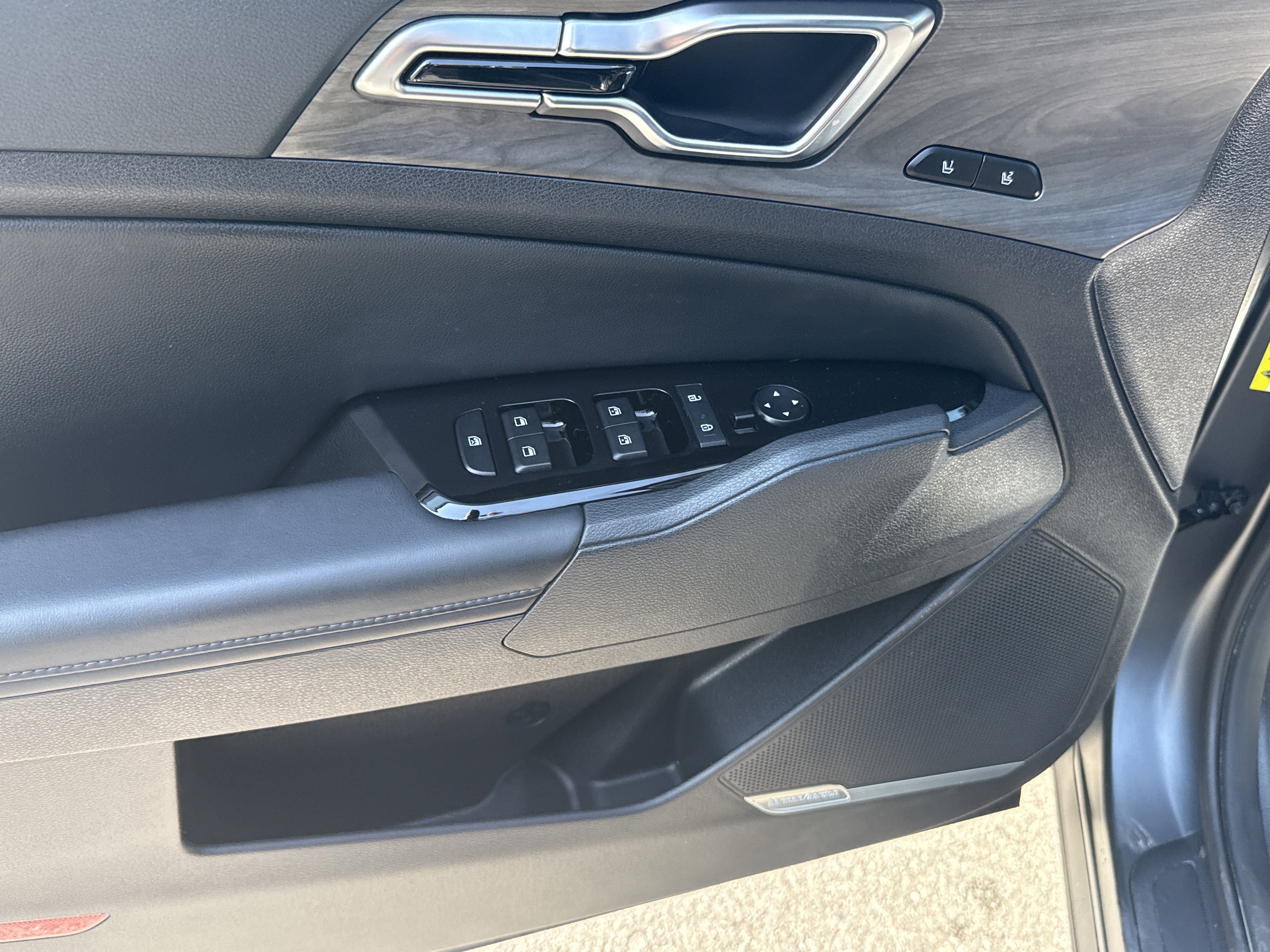 2025 Kia Sportage Plug-In Hybrid X-Line Prestige