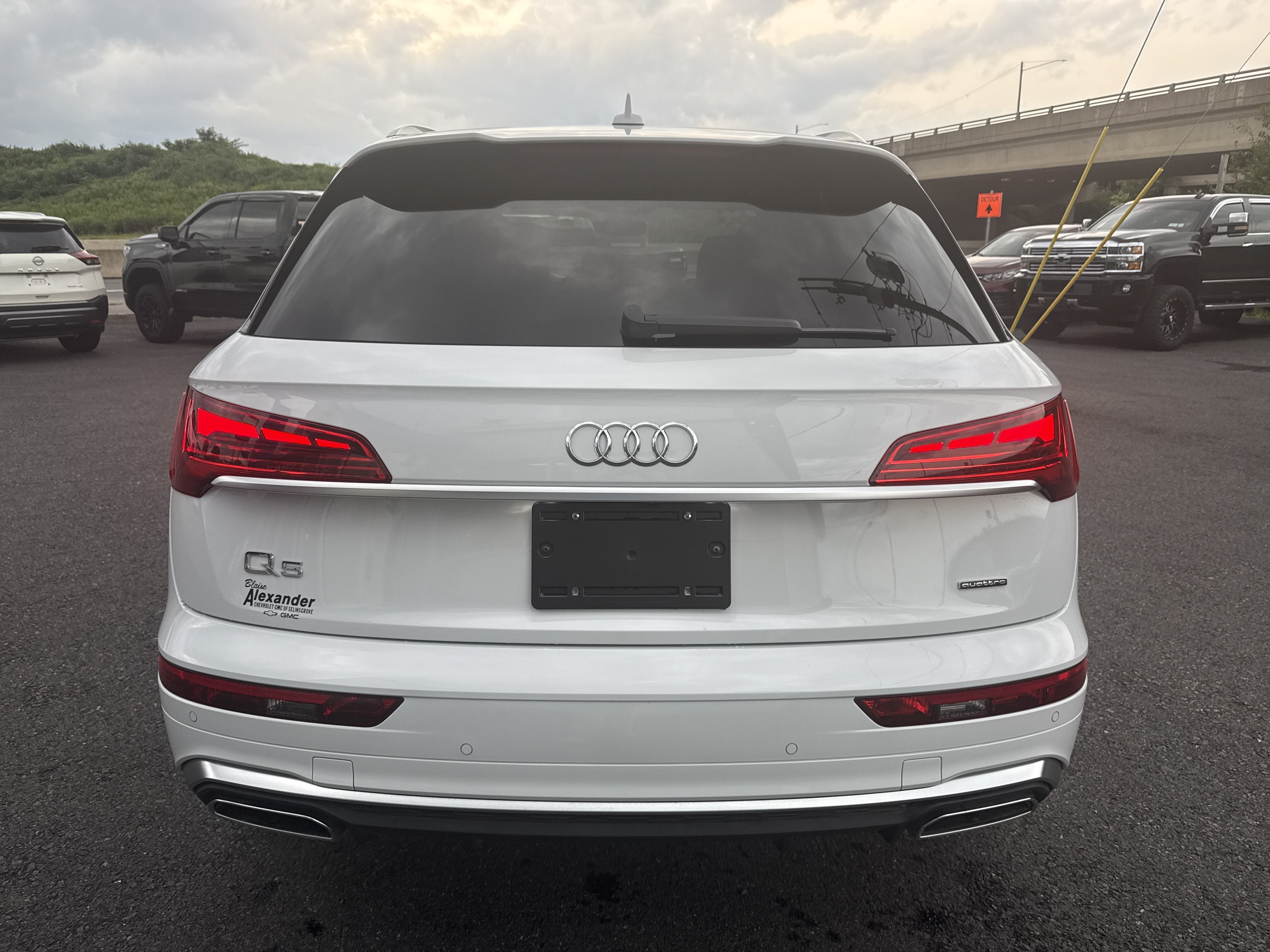 2024 Audi Q5 S line Premium