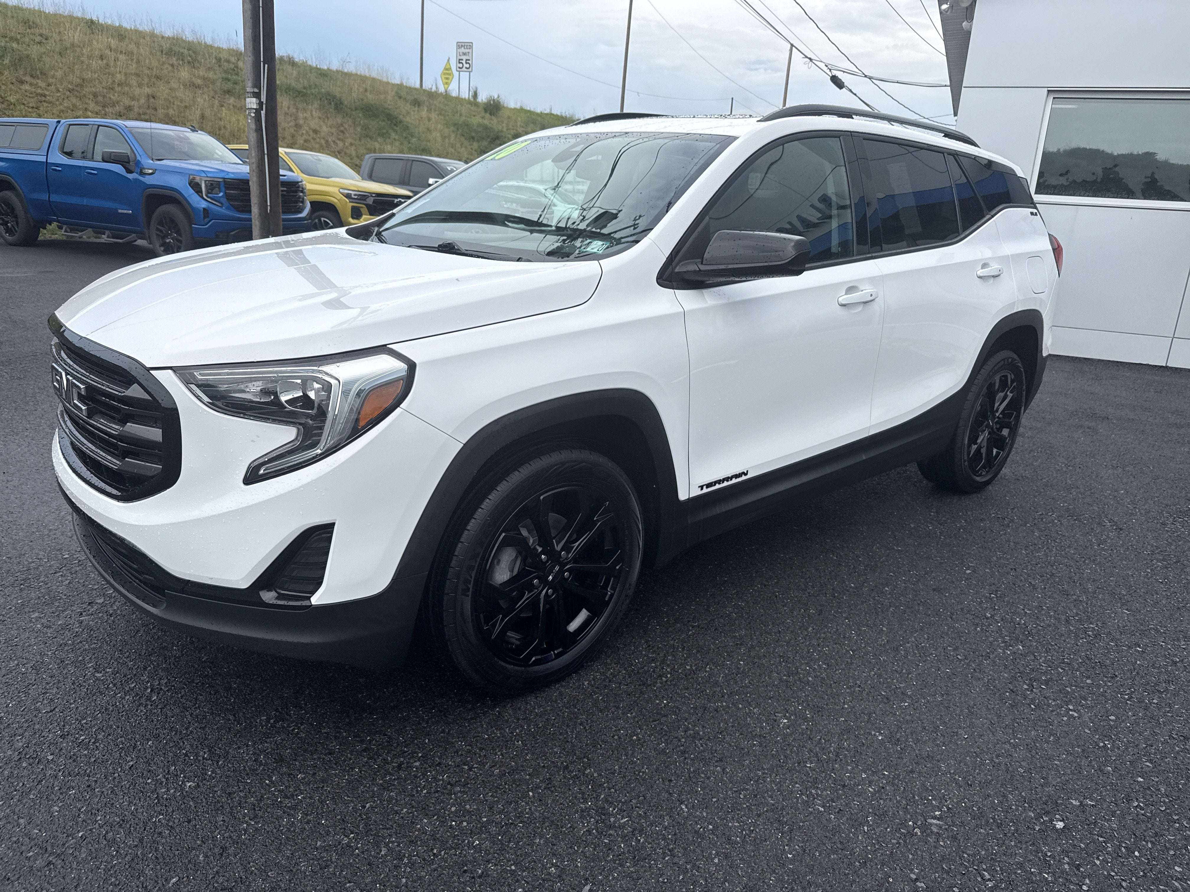 2020 GMC Terrain SLE